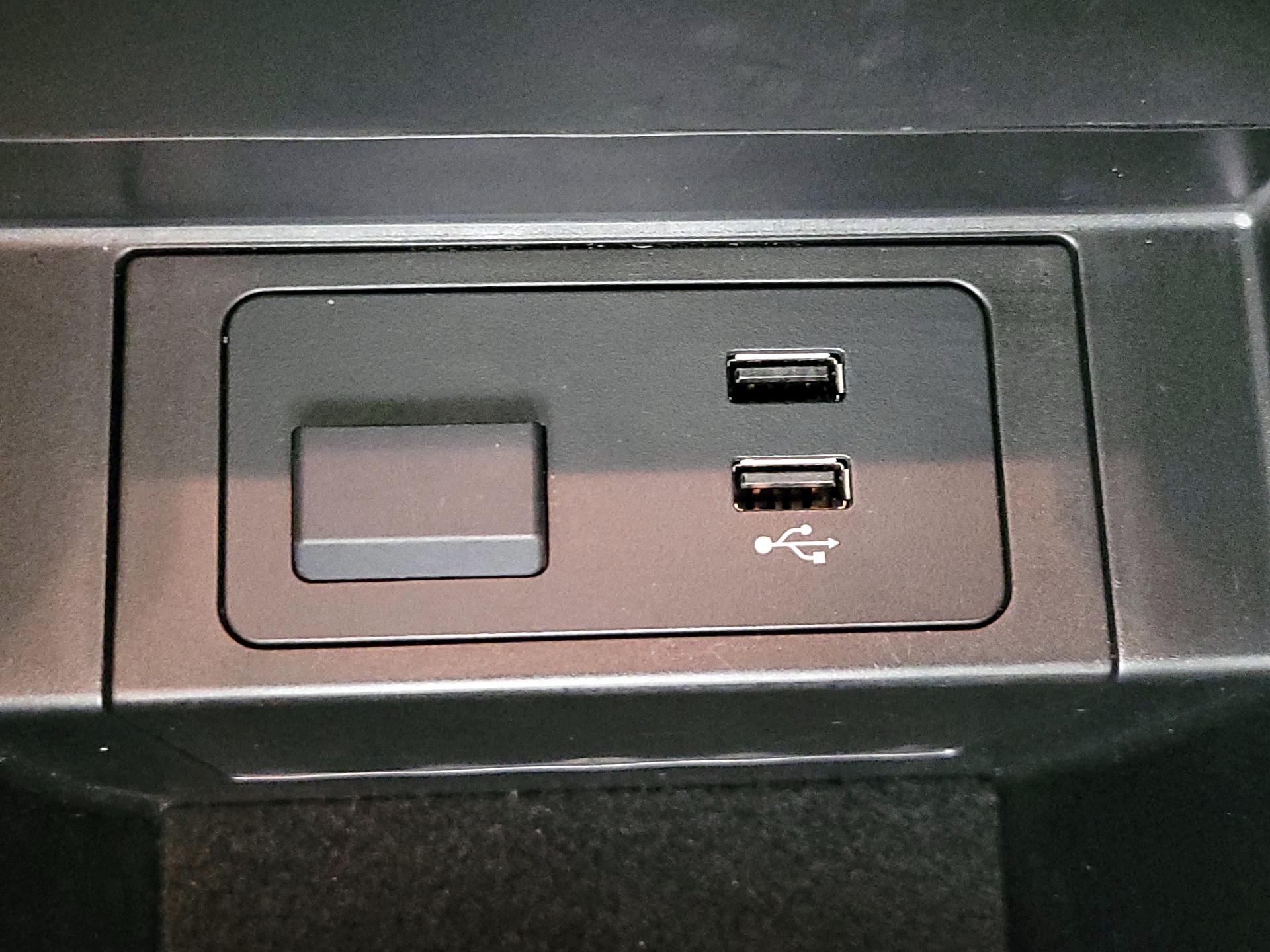 Thumbnail: 2023 Mazda CX-9 - 18