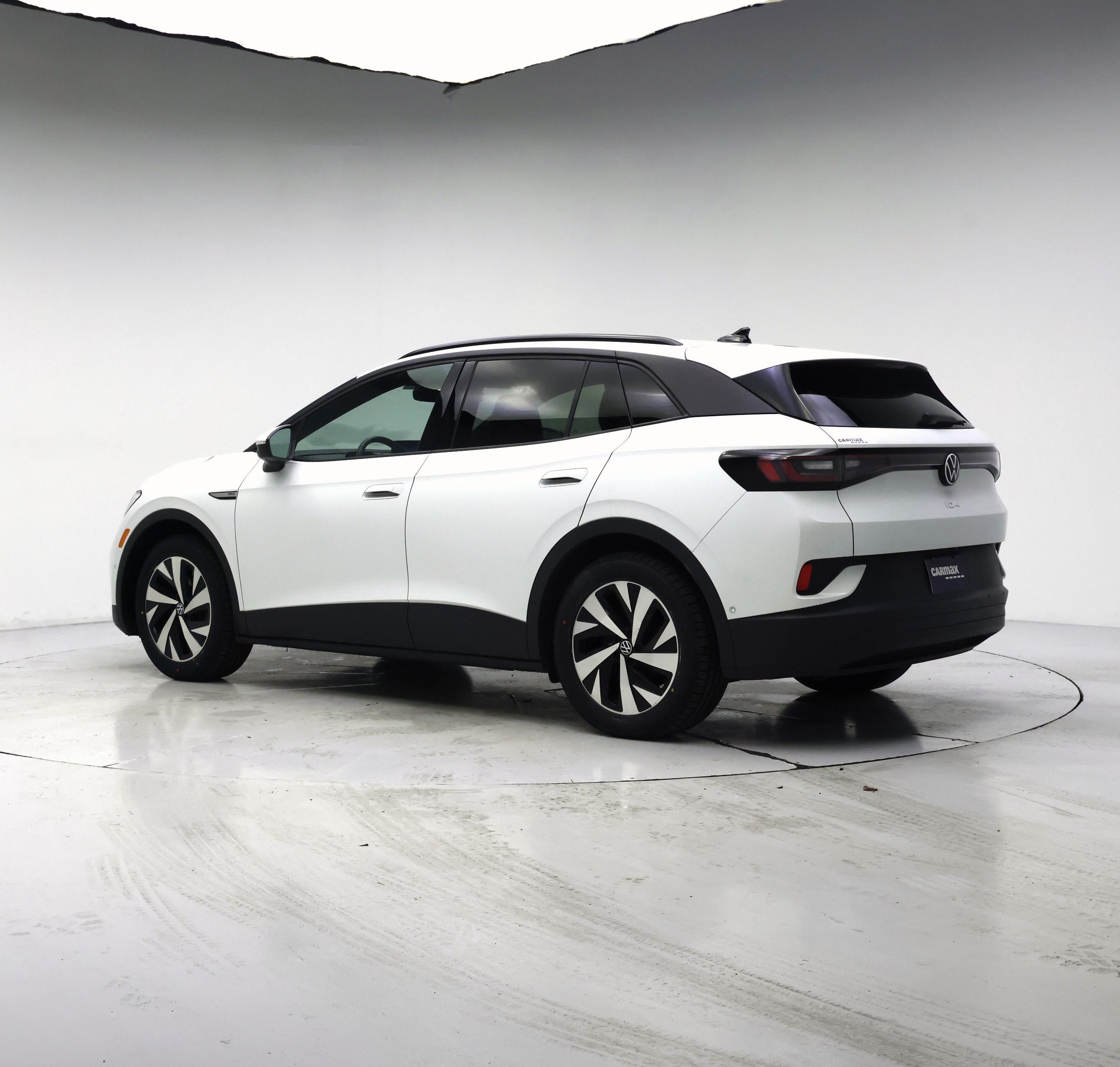 Thumbnail: 2023 Volkswagen ID.4 - 2
