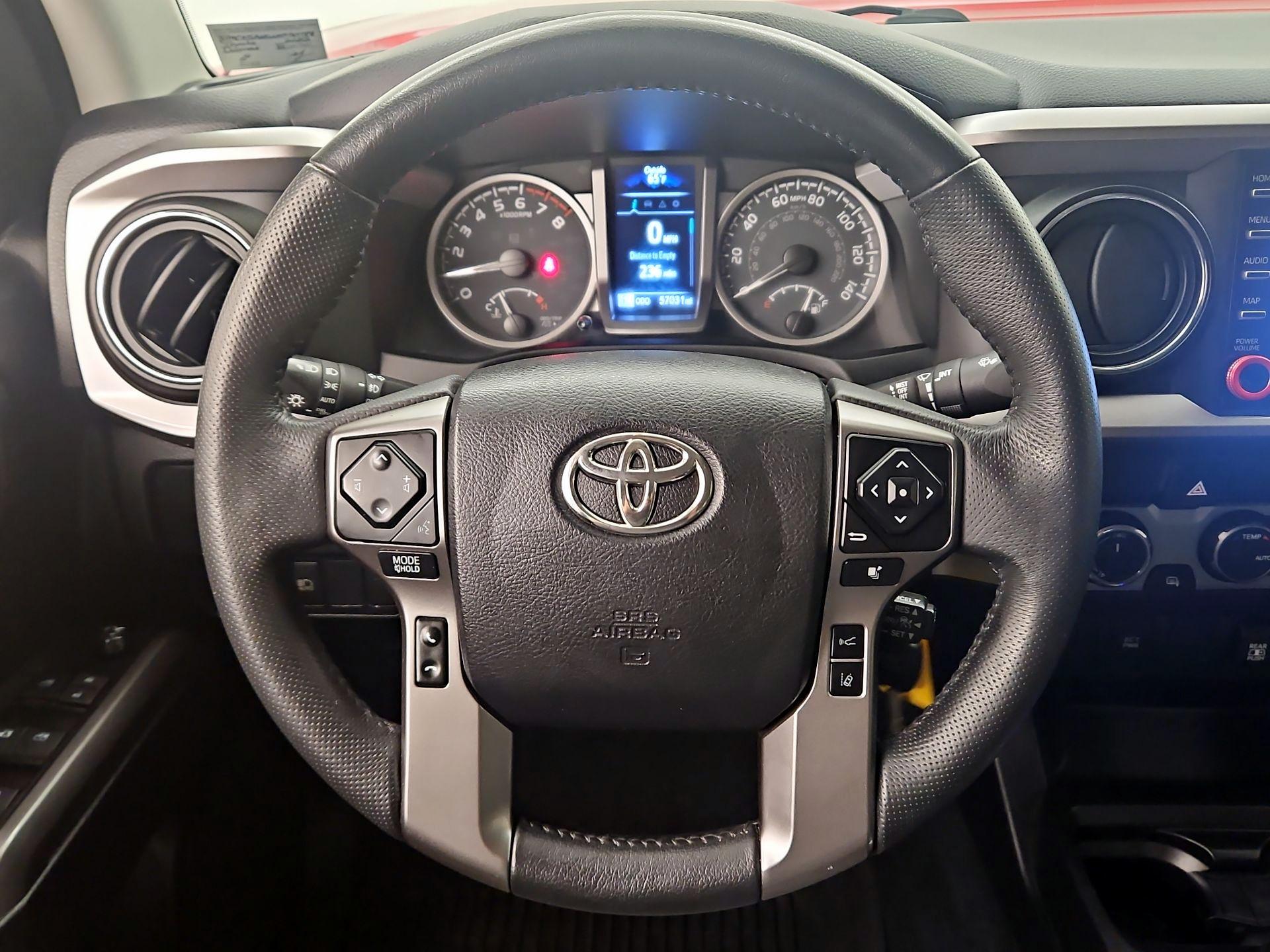 Thumbnail: 2022 Toyota Tacoma - 10