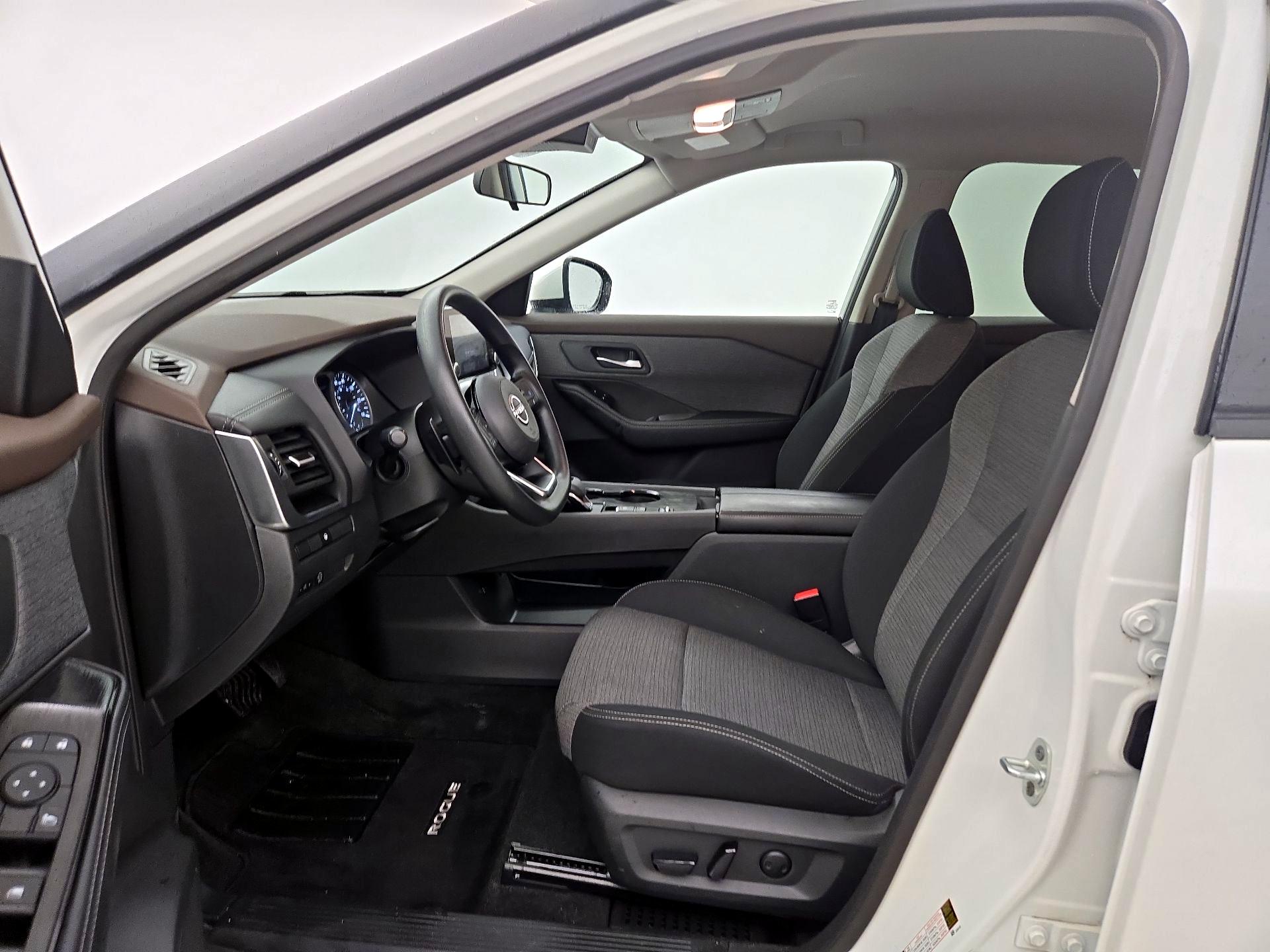 Thumbnail: 2023 Nissan Rogue - 11