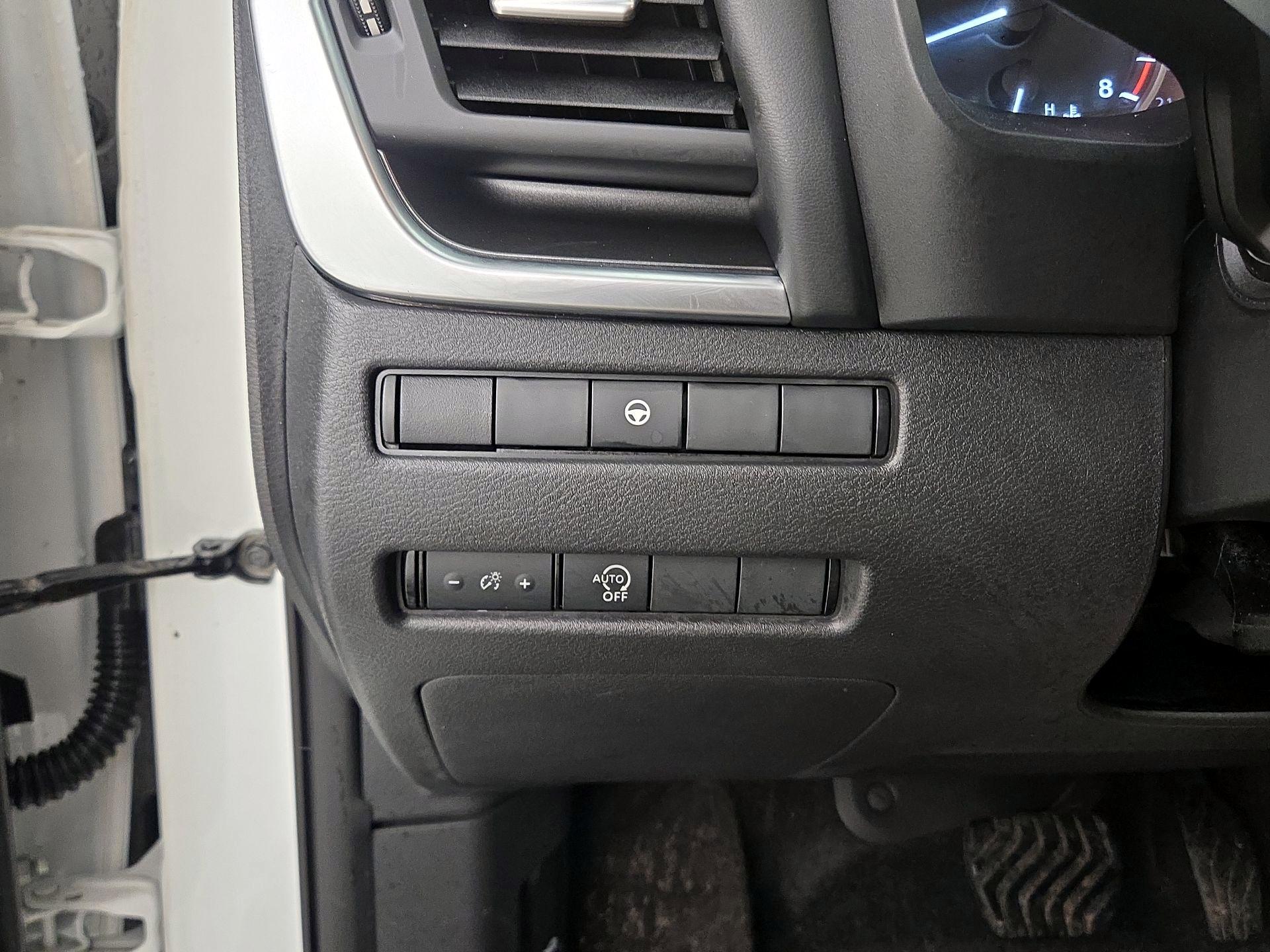 Thumbnail: 2023 Nissan Rogue - 13