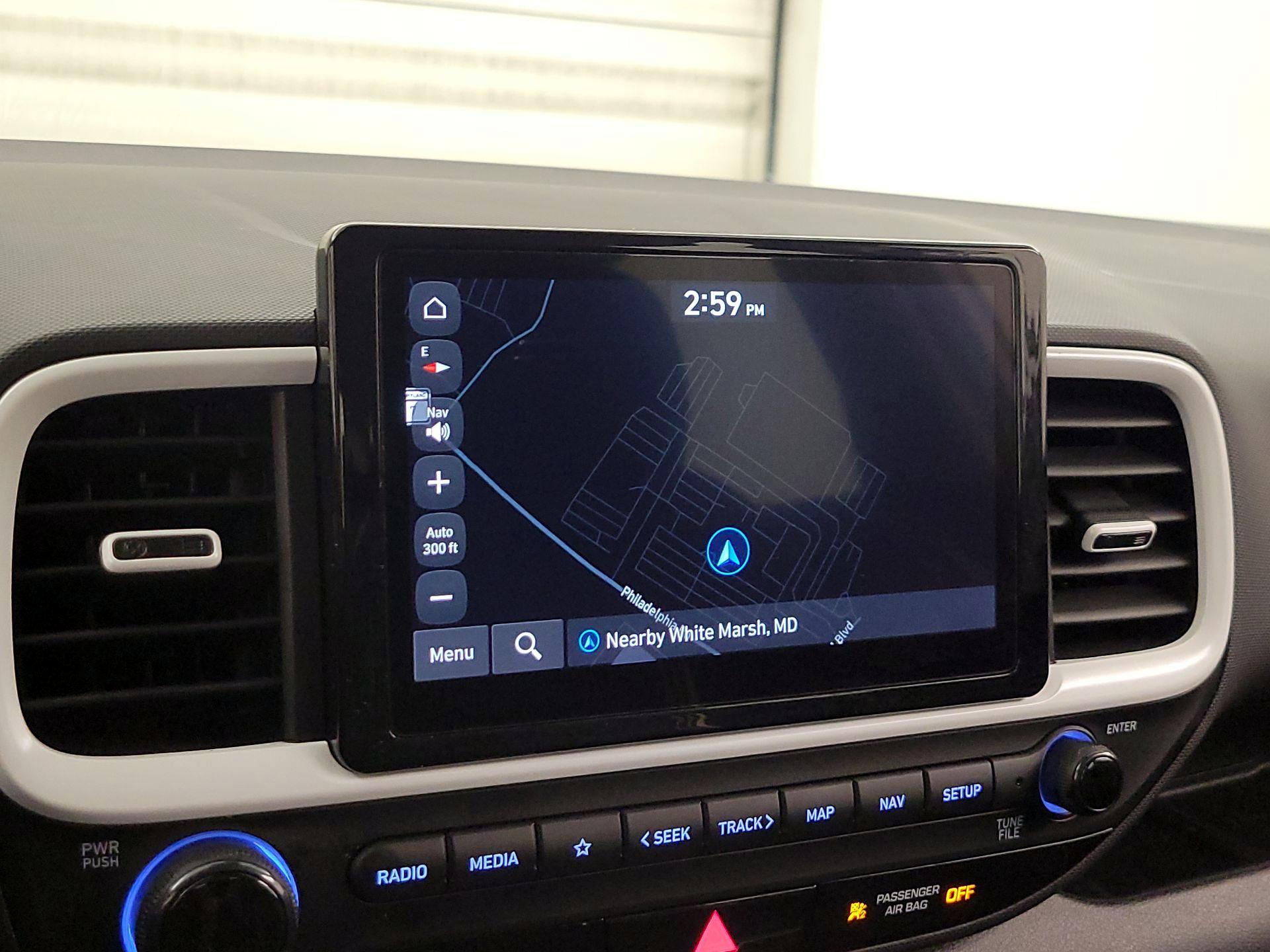 Thumbnail: 2023 Hyundai Venue - 14