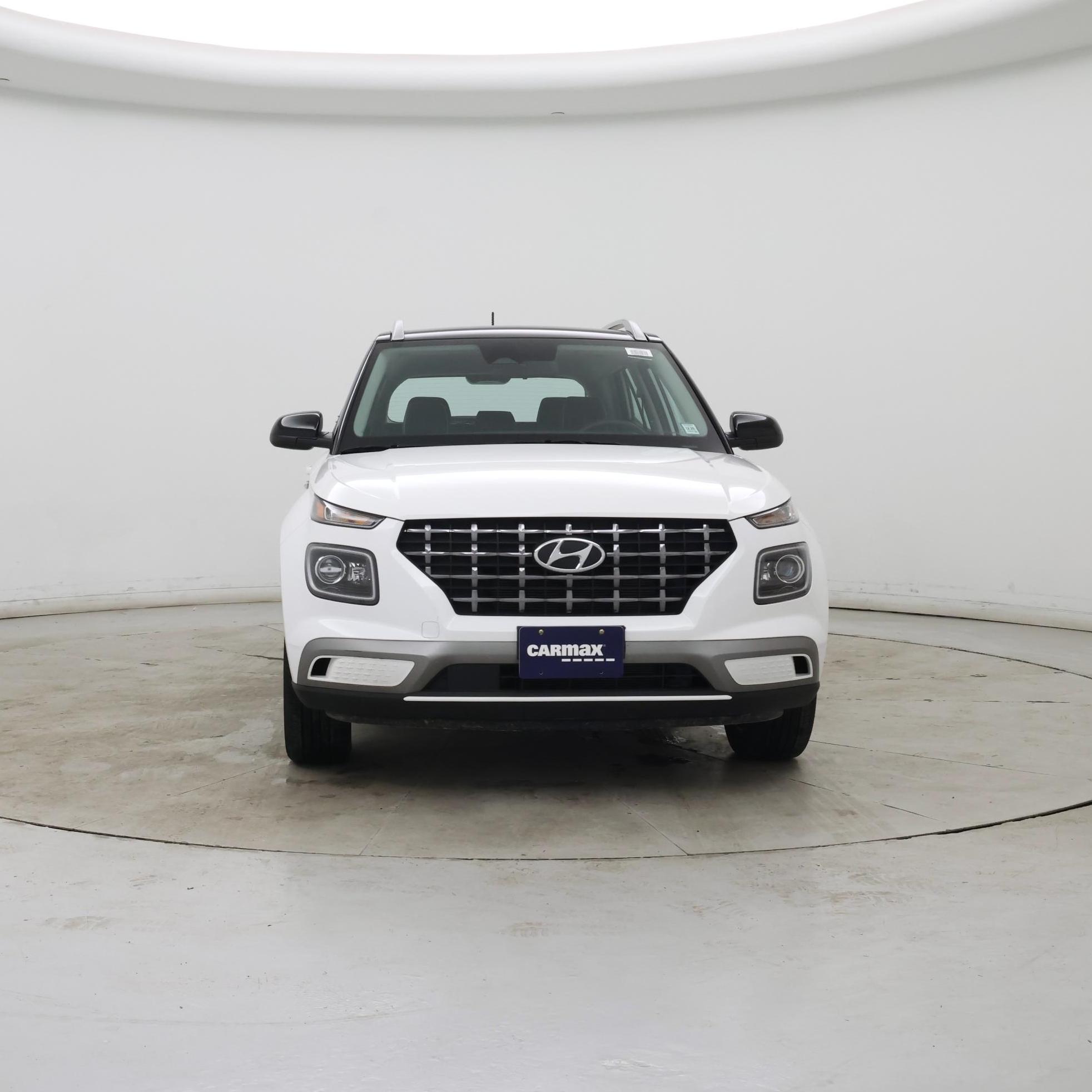 Thumbnail: 2023 Hyundai Venue - 5