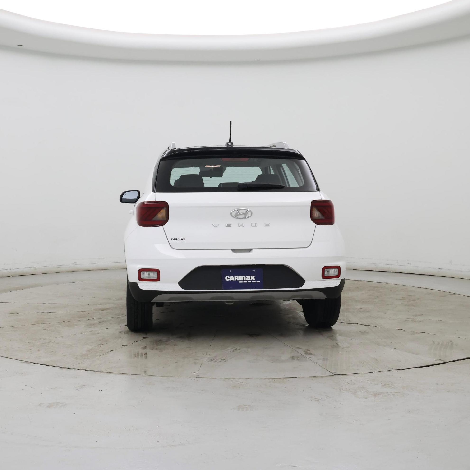 Thumbnail: 2023 Hyundai Venue - 6