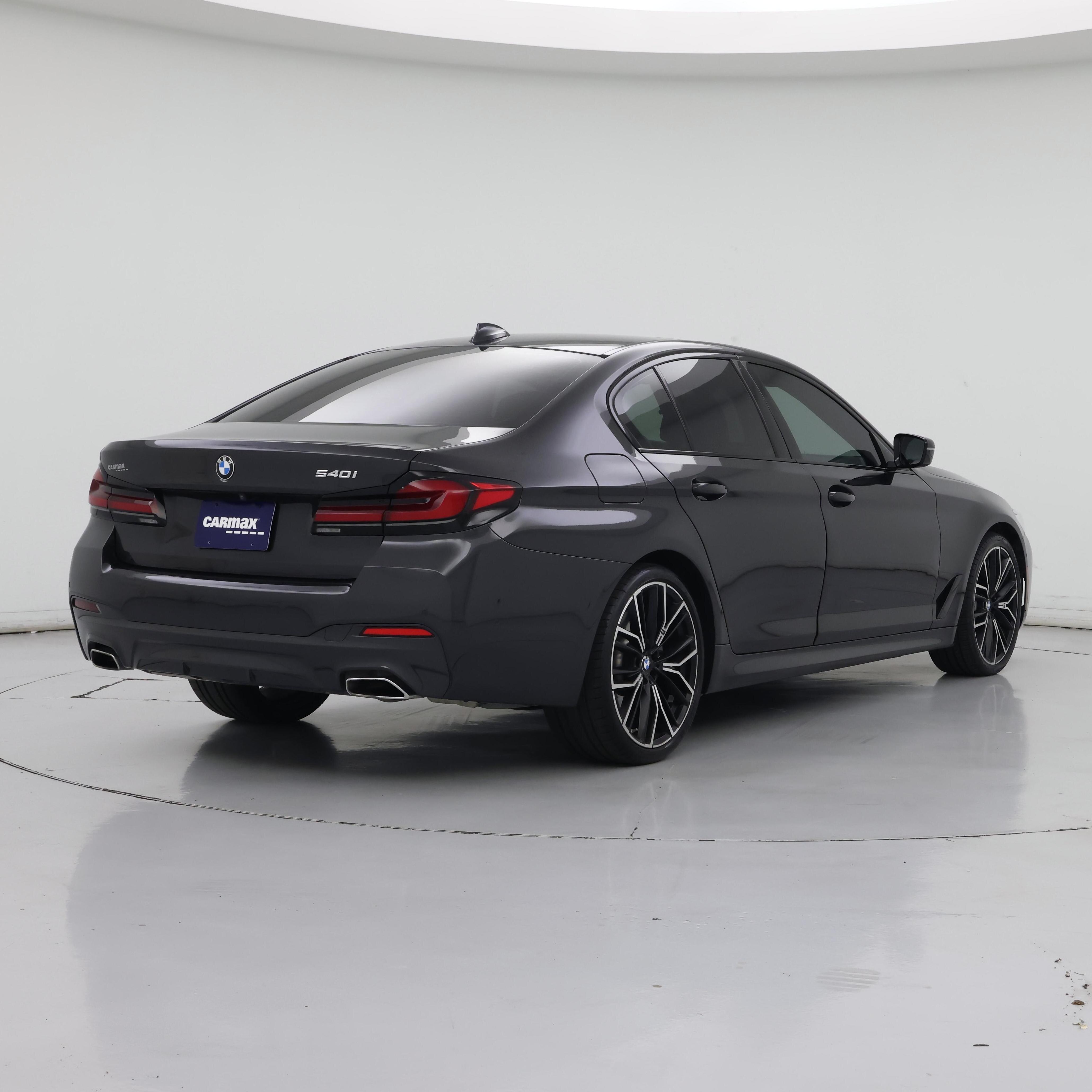 Thumbnail: 2023 BMW 5 Series - 8