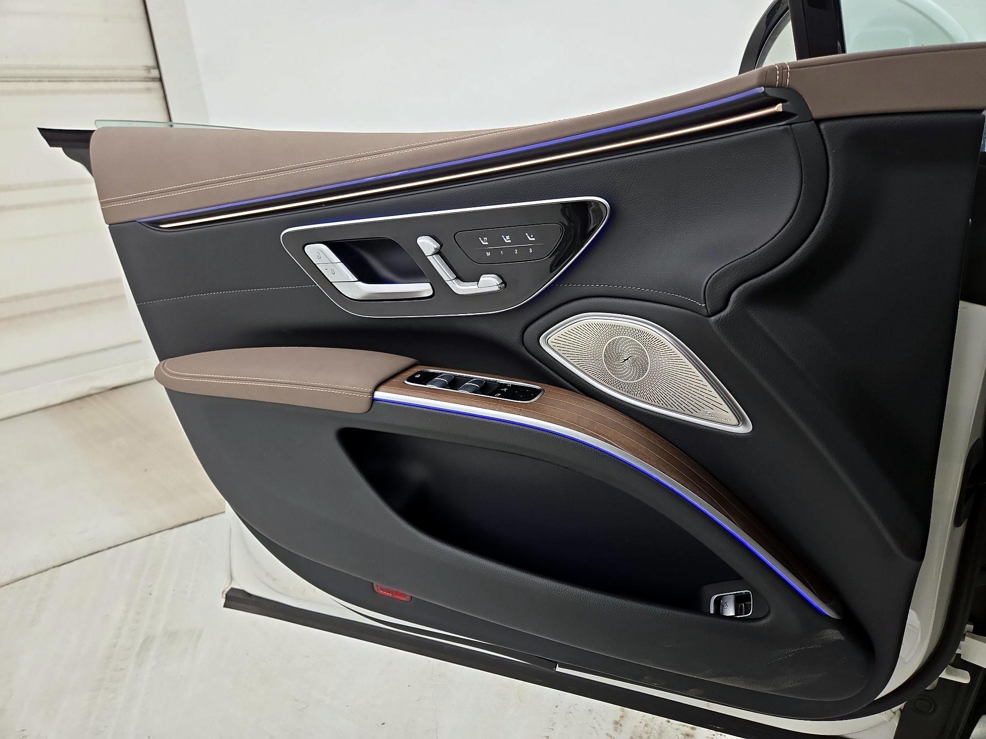 Thumbnail: 2022 Mercedes-Benz EQS - 12