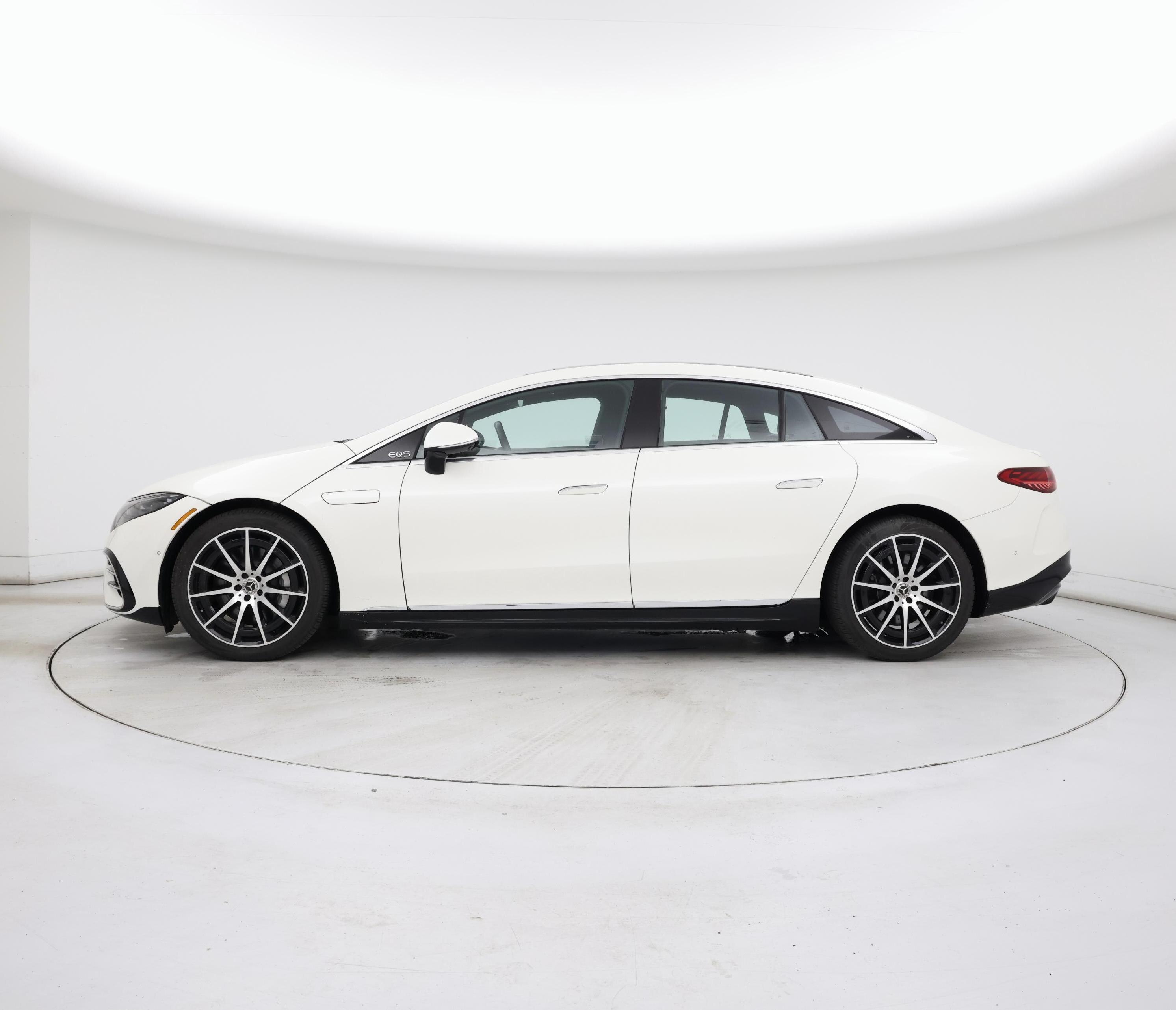 Thumbnail: 2022 Mercedes-Benz EQS - 3