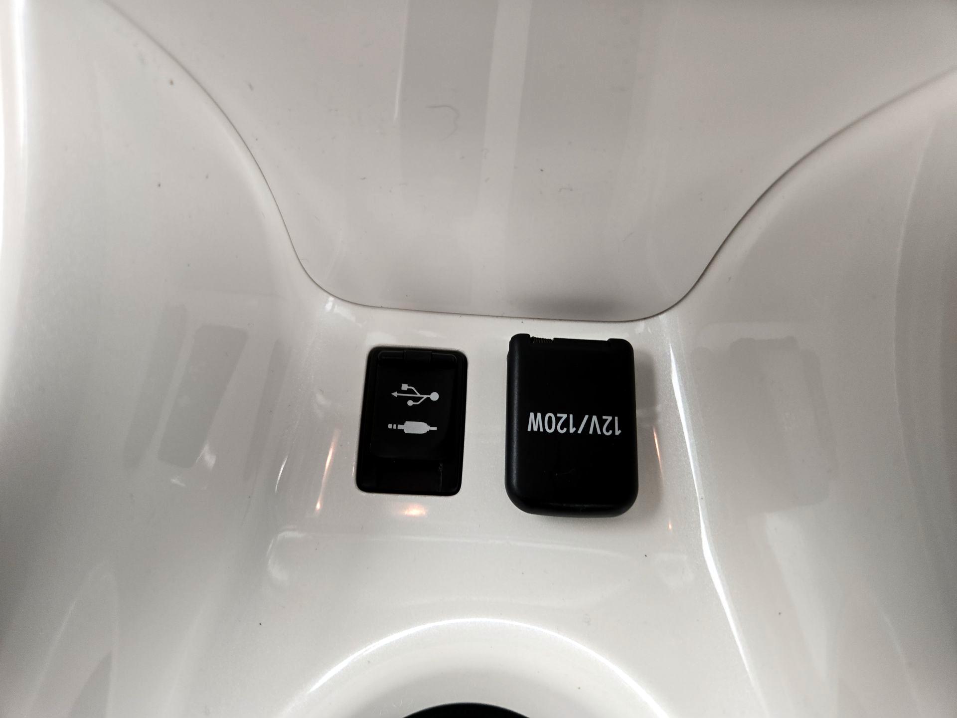 Thumbnail: 2017 Toyota Prius Prime - 19