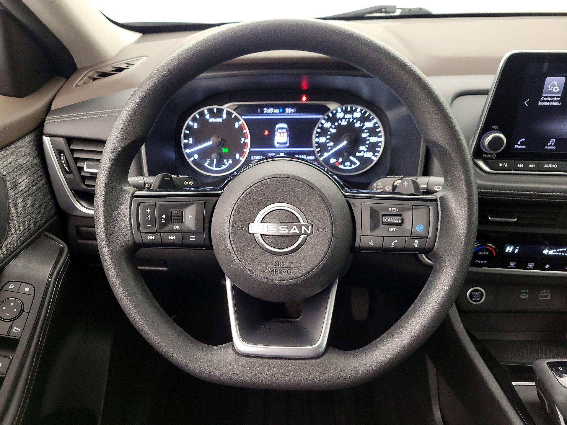 Thumbnail: 2023 Nissan Rogue - 10