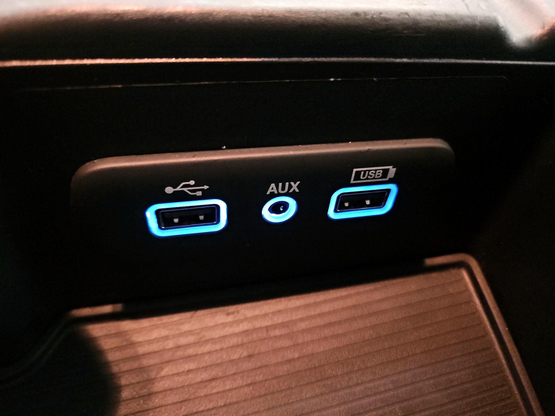 Thumbnail: 2024 RAM 1500 Classic - 18