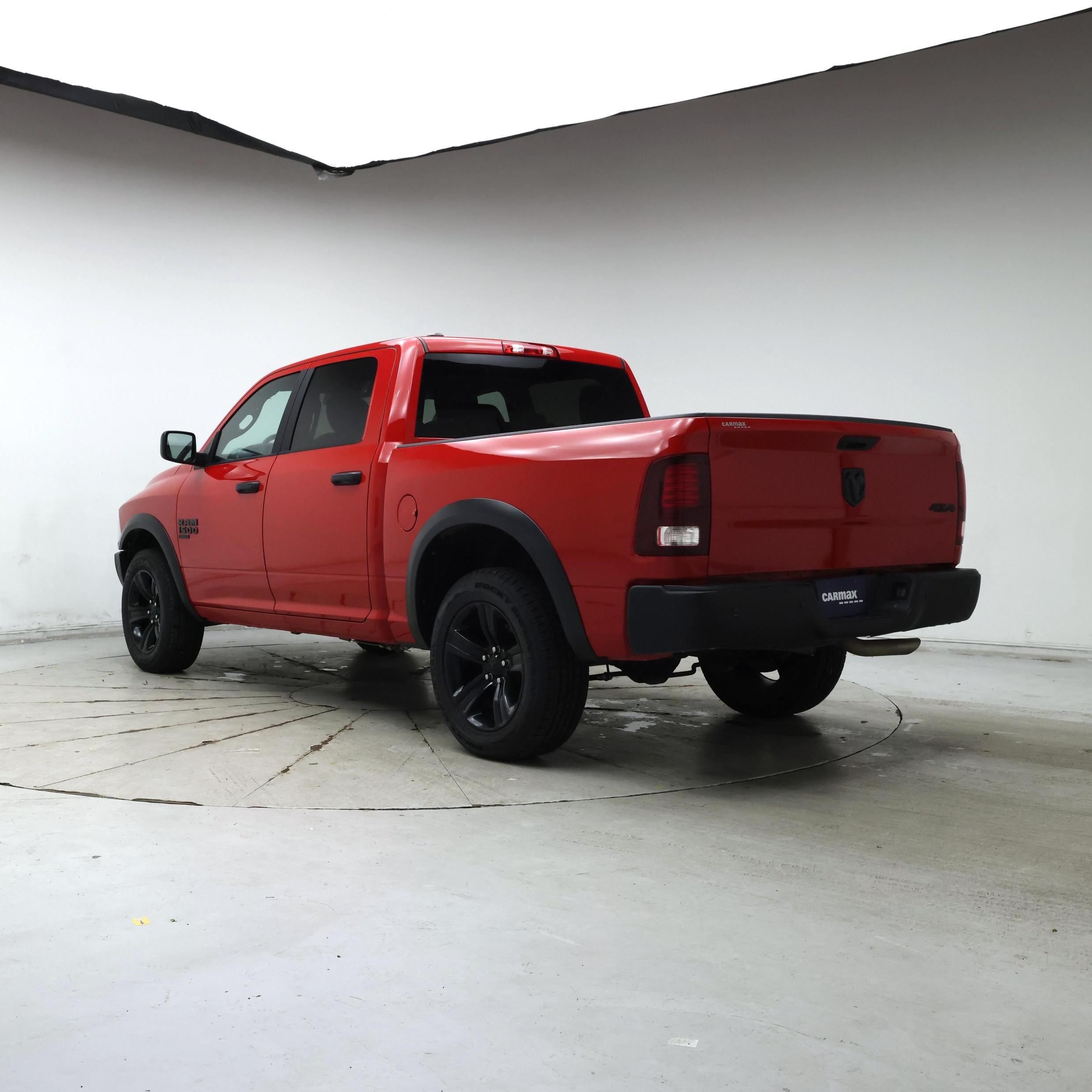 Thumbnail: 2024 RAM 1500 Classic - 2