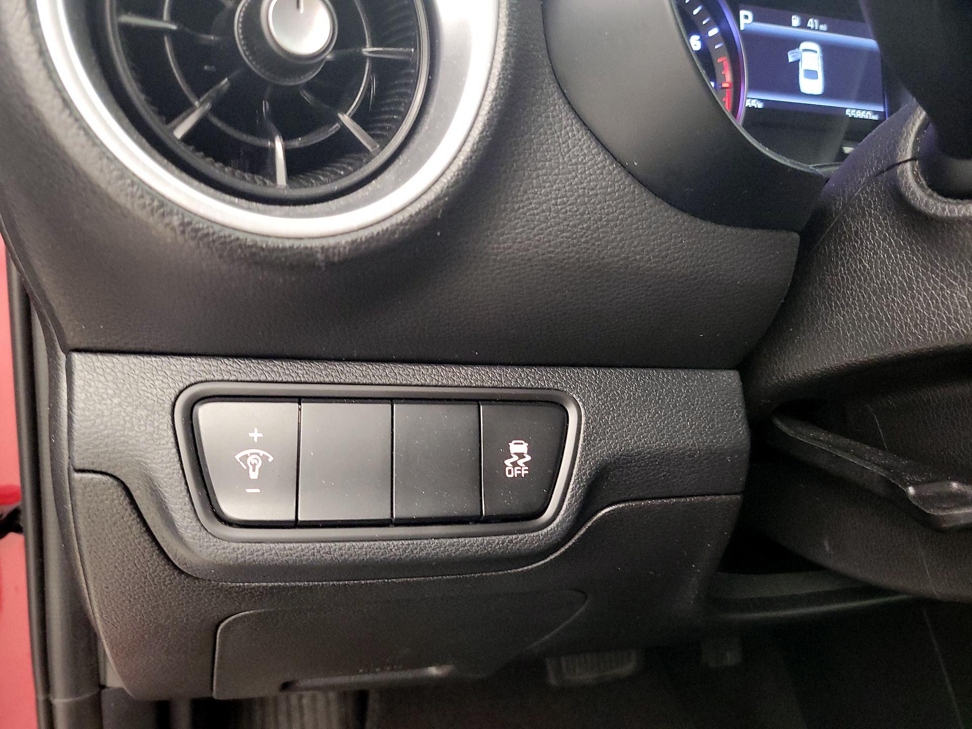 Thumbnail: 2023 Kia Forte - 13