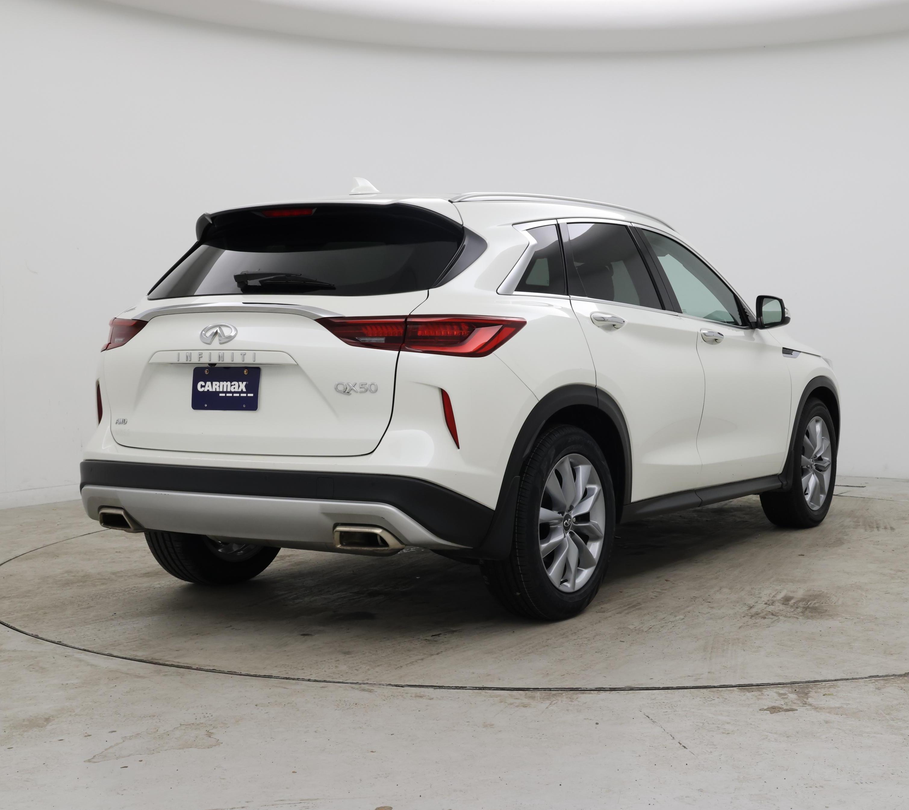 Thumbnail: 2022 INFINITI QX50 - 8