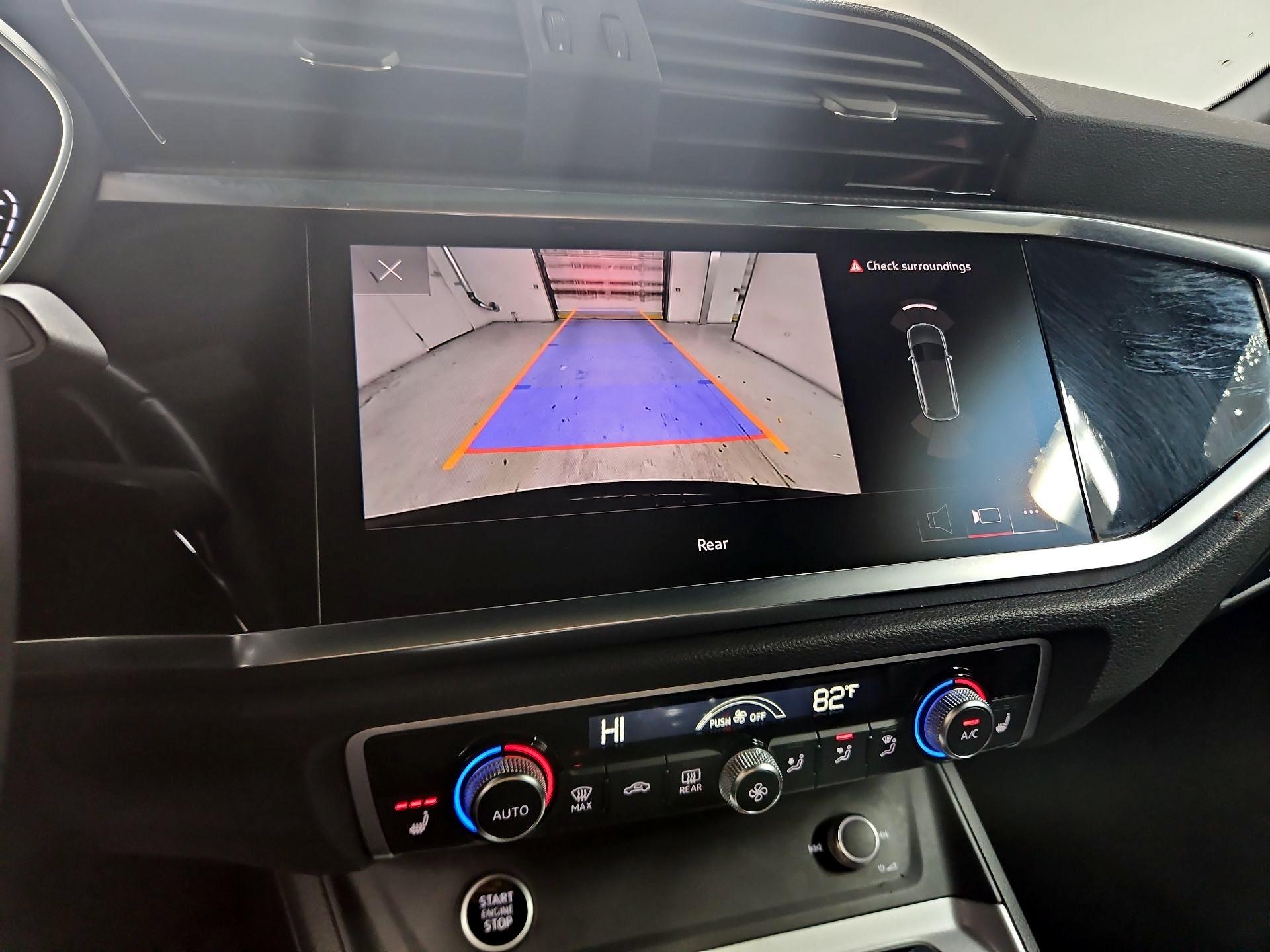 Thumbnail: 2023 Audi Q3 - 14