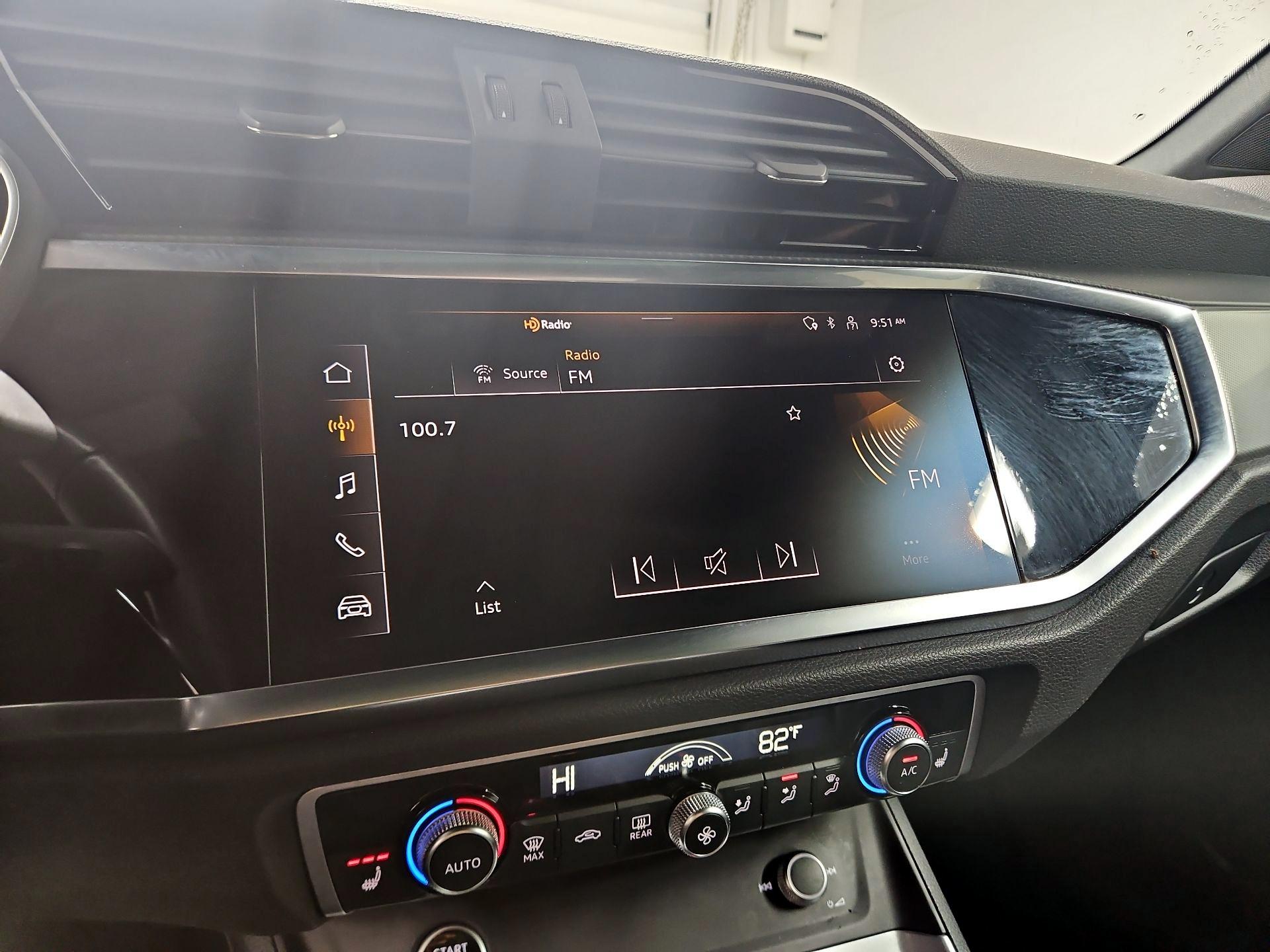 Thumbnail: 2023 Audi Q3 - 15