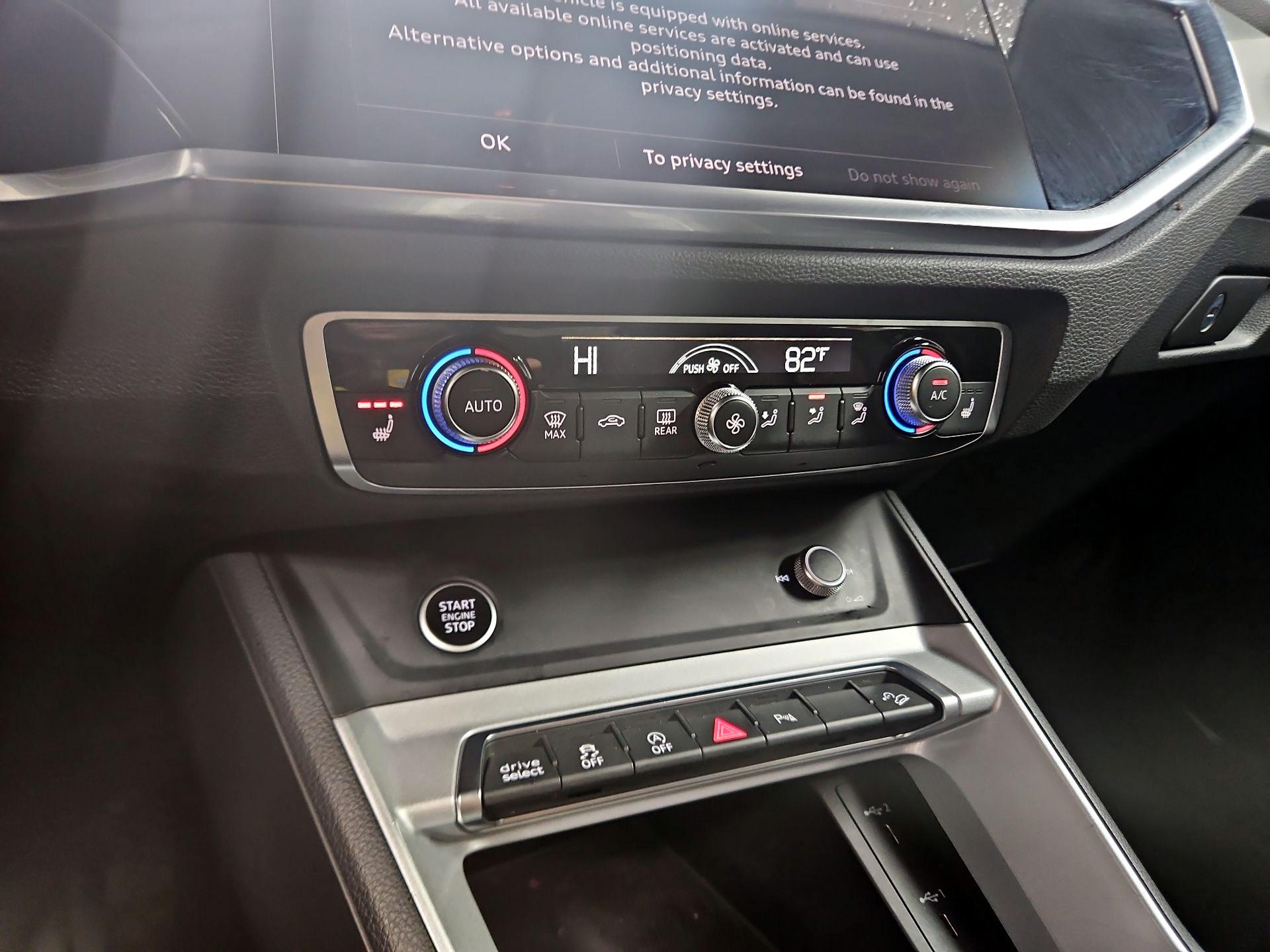 Thumbnail: 2023 Audi Q3 - 16