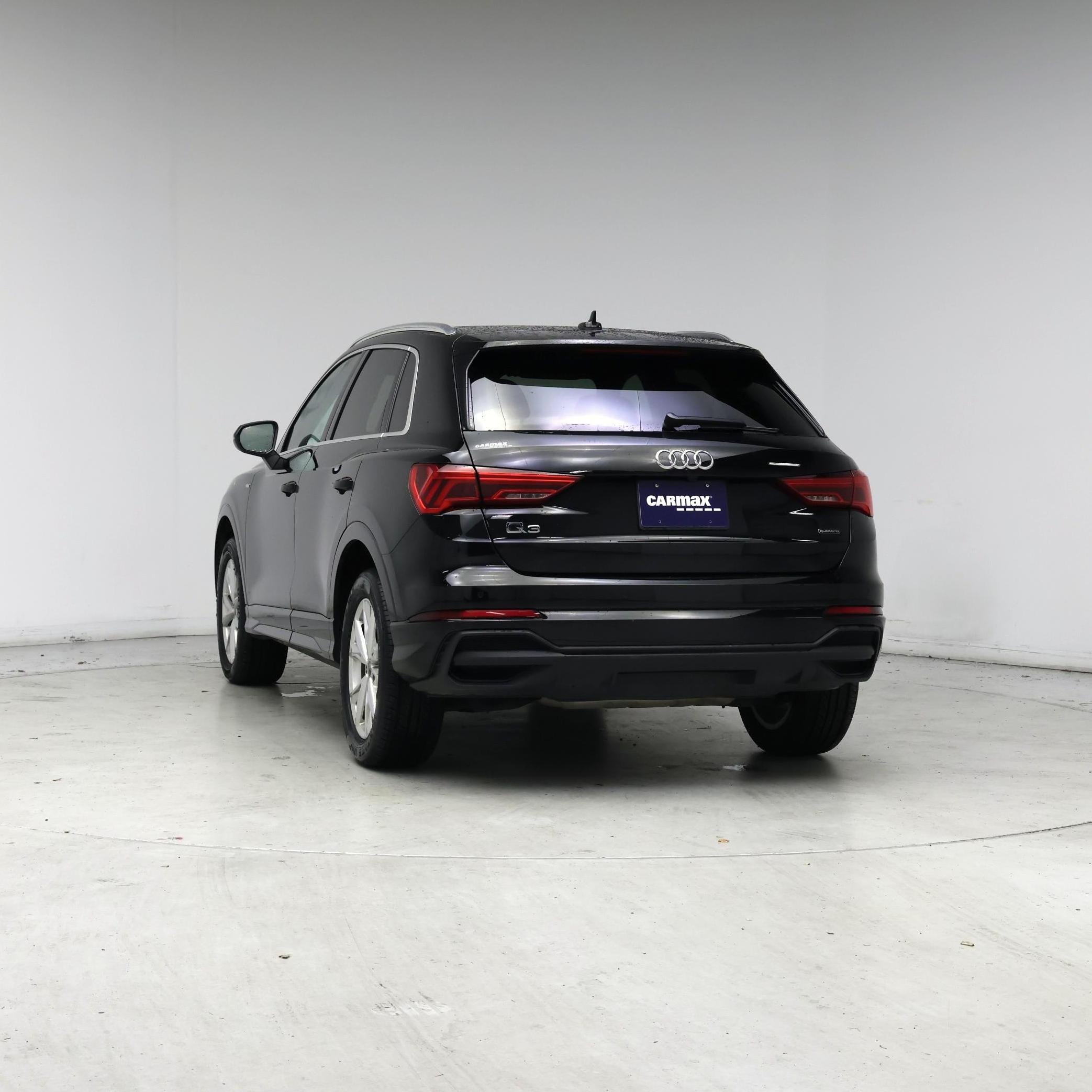 Thumbnail: 2023 Audi Q3 - 6