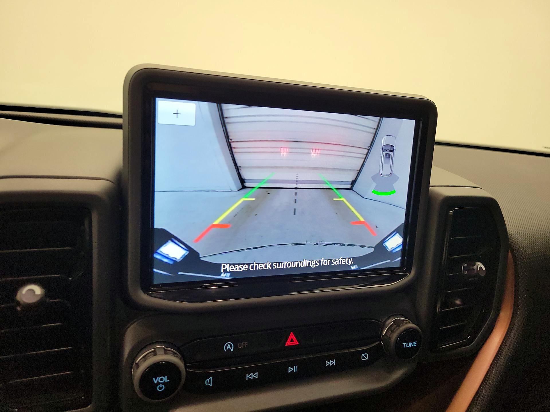 Thumbnail: 2021 Ford Bronco Sport - 14