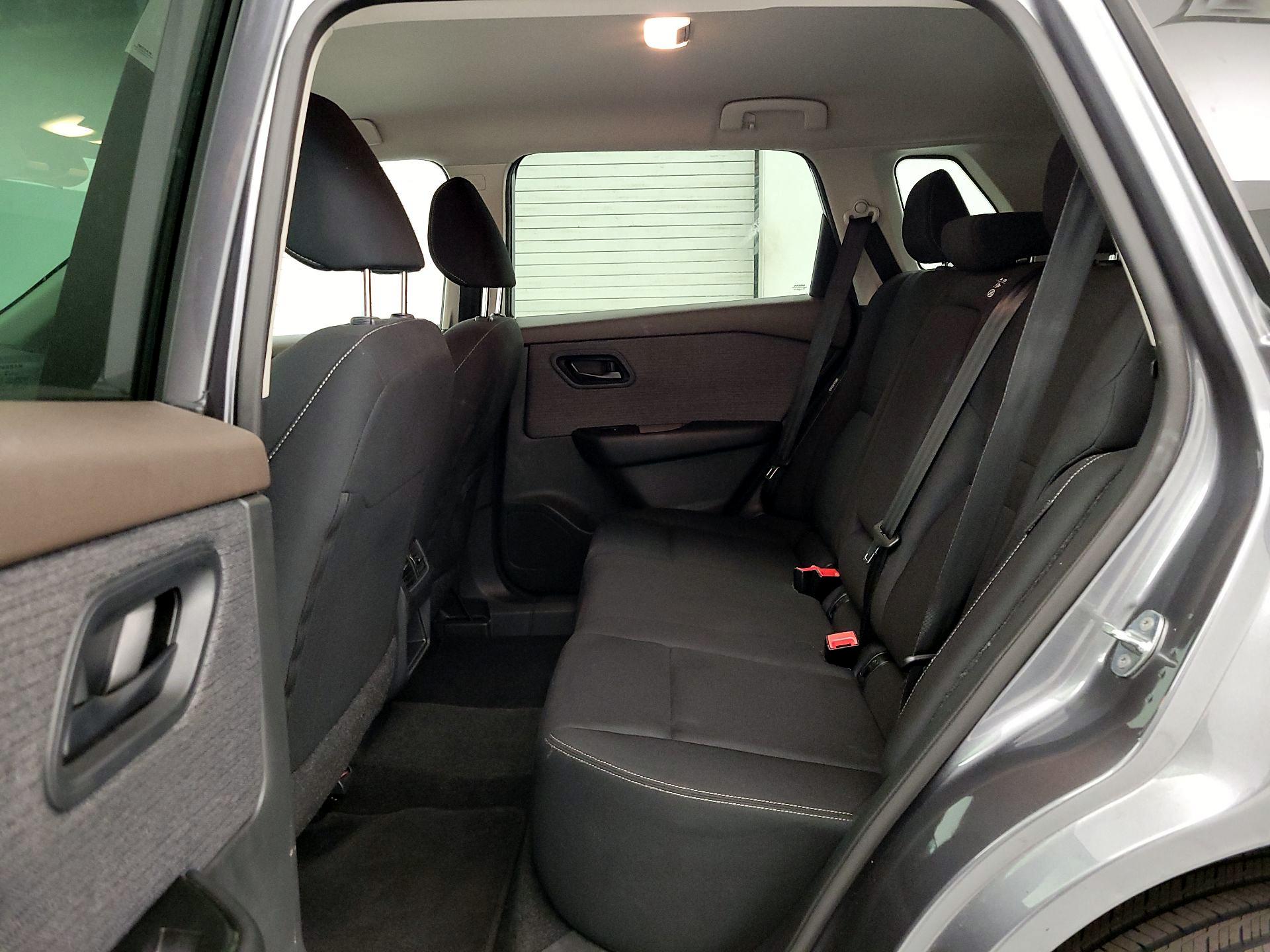 Thumbnail: 2023 Nissan Rogue - 19