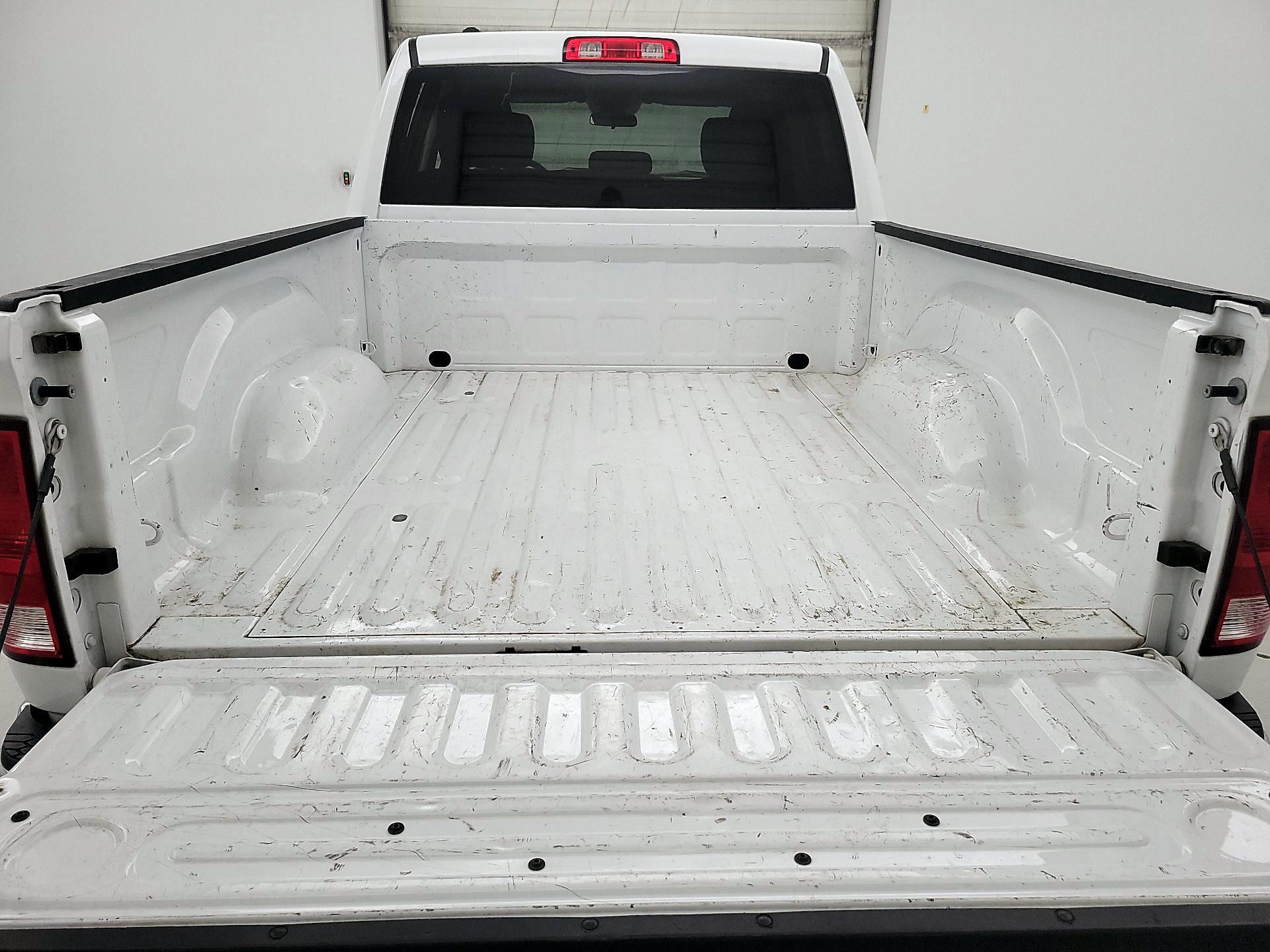 Thumbnail: 2024 RAM 1500 Classic - 19