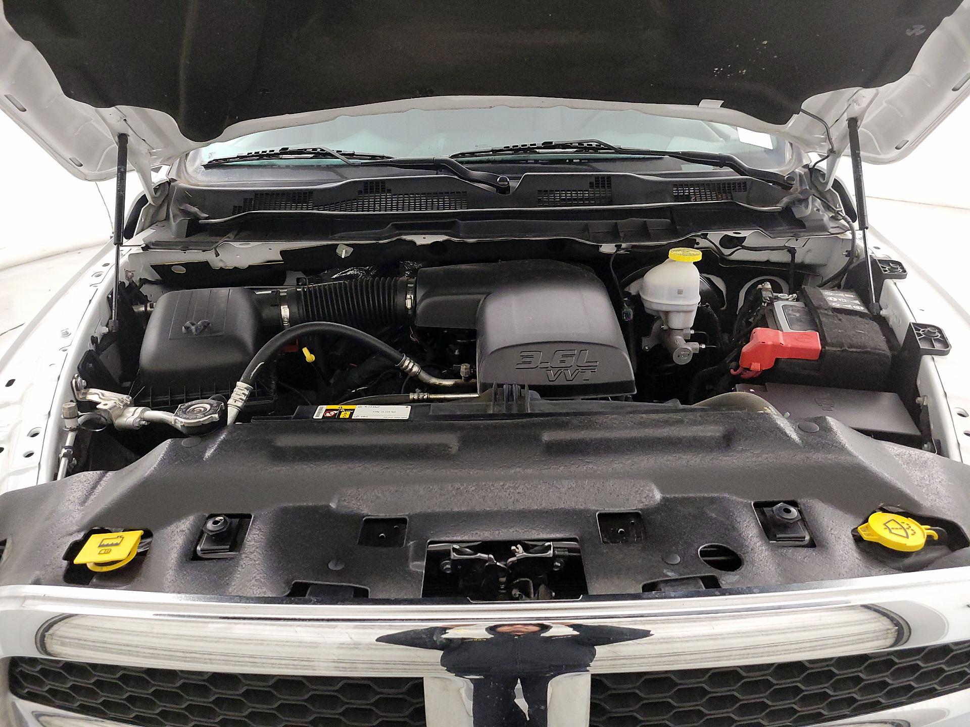 Thumbnail: 2024 RAM 1500 Classic - 20