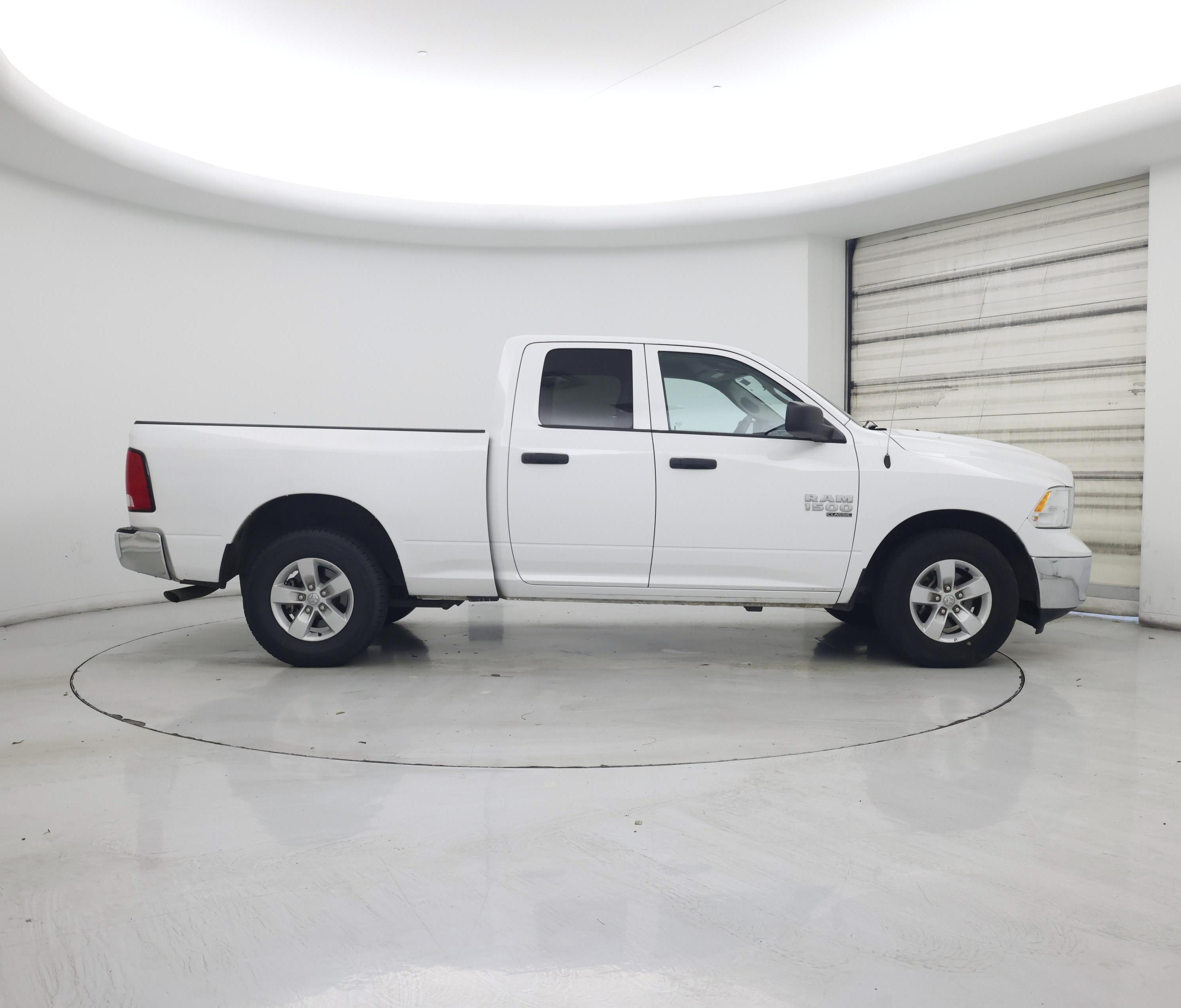 Thumbnail: 2024 RAM 1500 Classic - 7