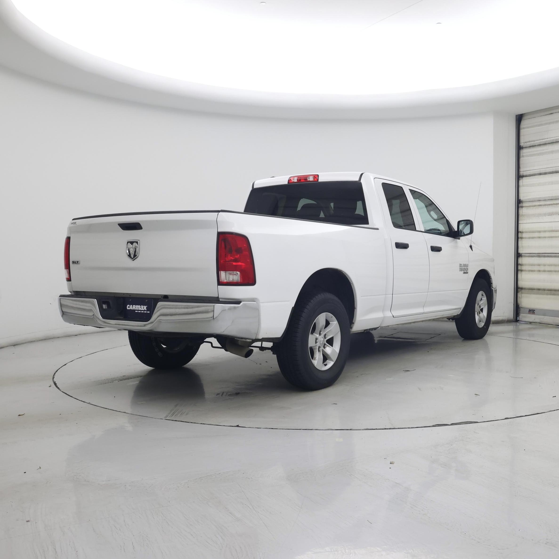 Thumbnail: 2024 RAM 1500 Classic - 8