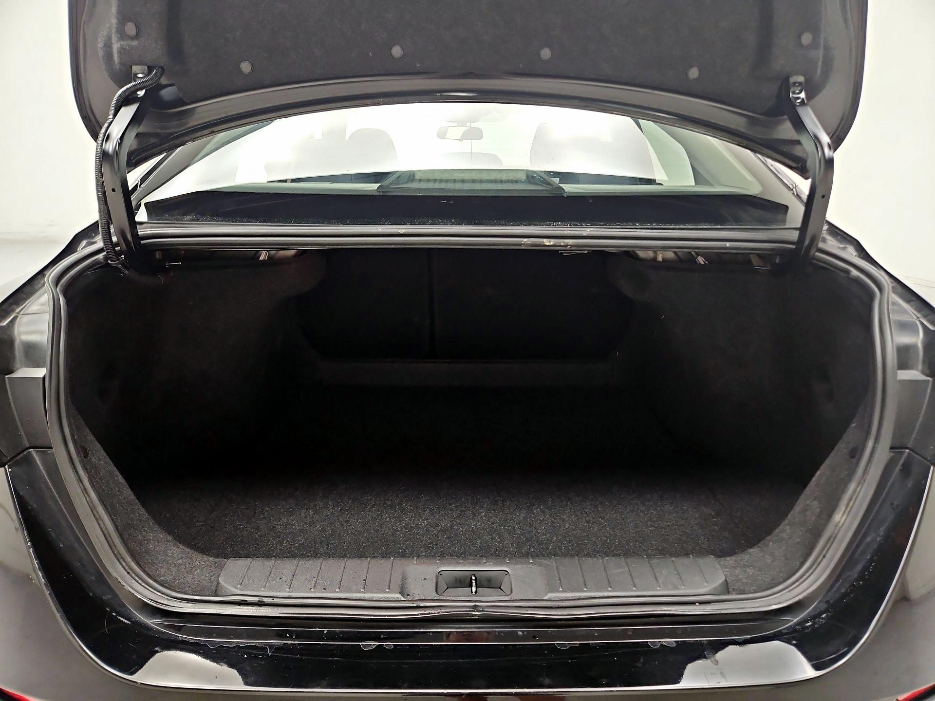 Thumbnail: 2024 Nissan Sentra - 20