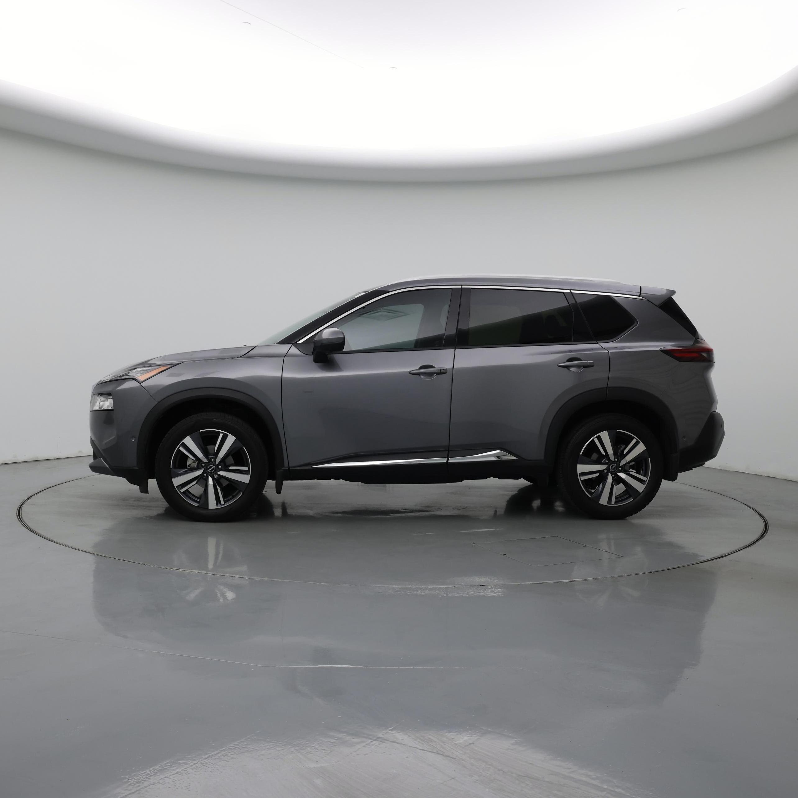 Thumbnail: 2023 Nissan Rogue - 3