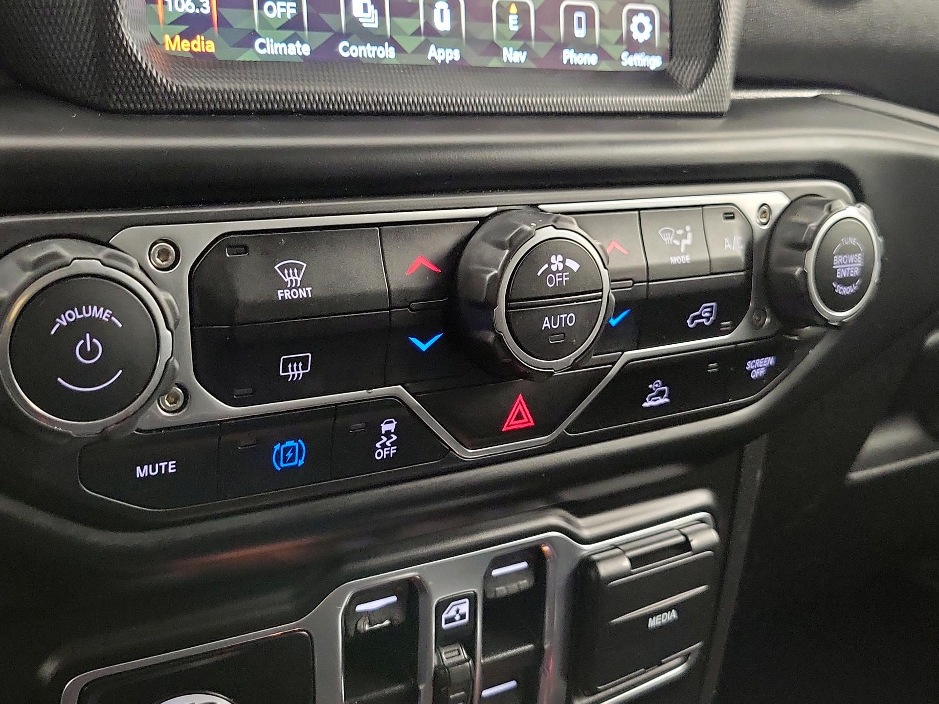 Thumbnail: 2021 Jeep Wrangler - 17