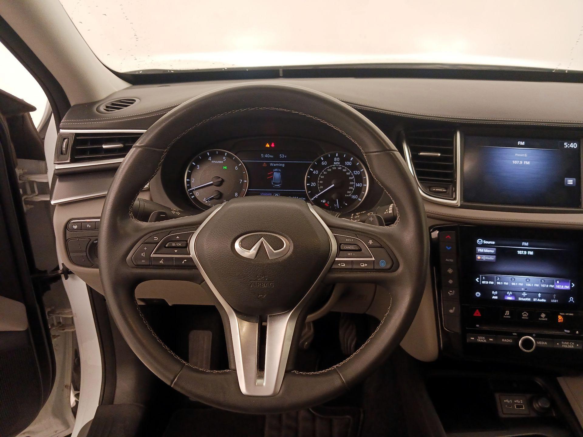 Thumbnail: 2023 INFINITI QX50 - 10
