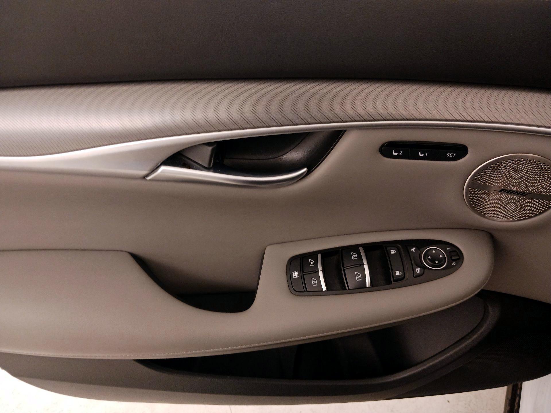 Thumbnail: 2023 INFINITI QX50 - 12