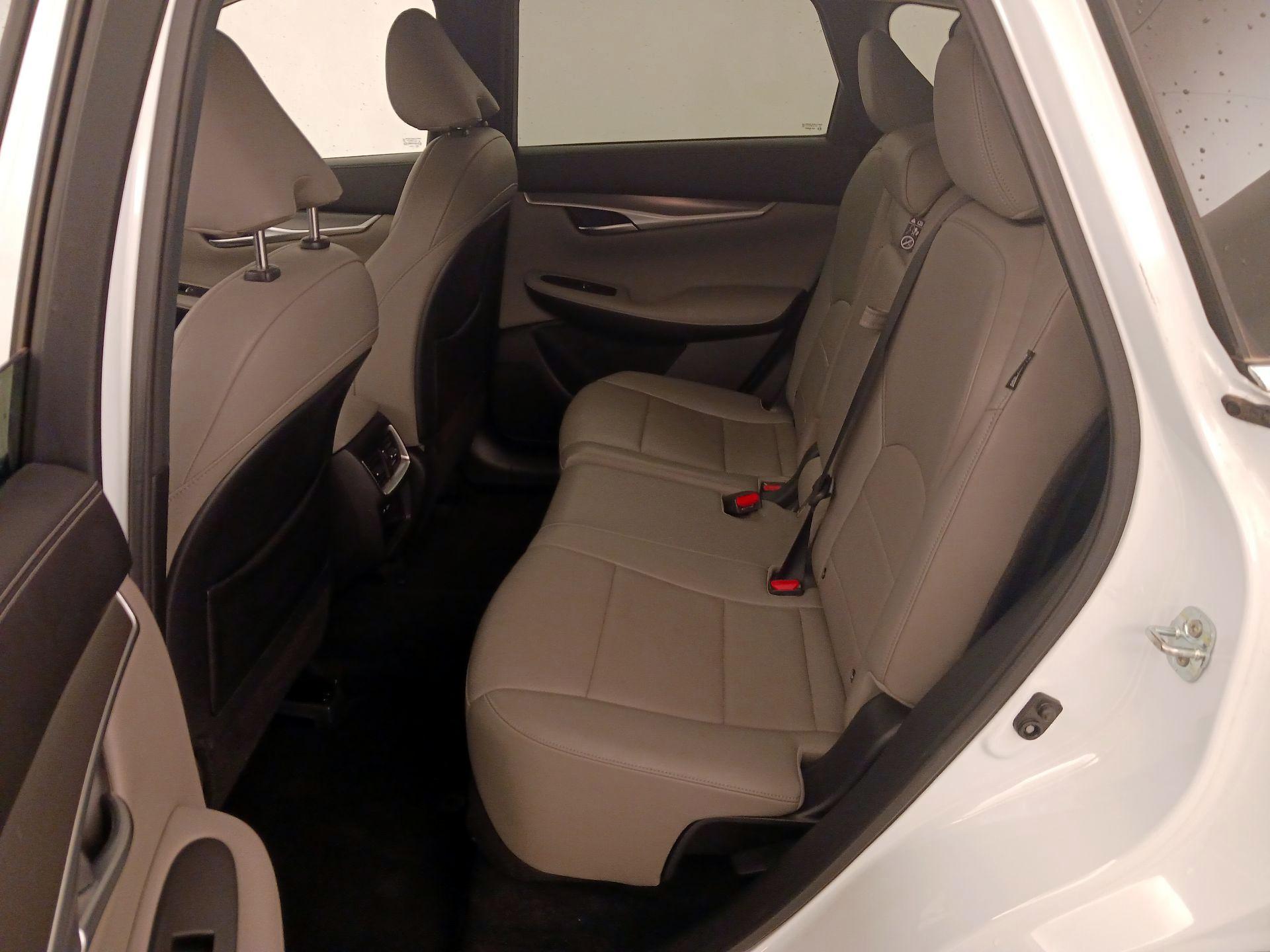 Thumbnail: 2023 INFINITI QX50 - 20