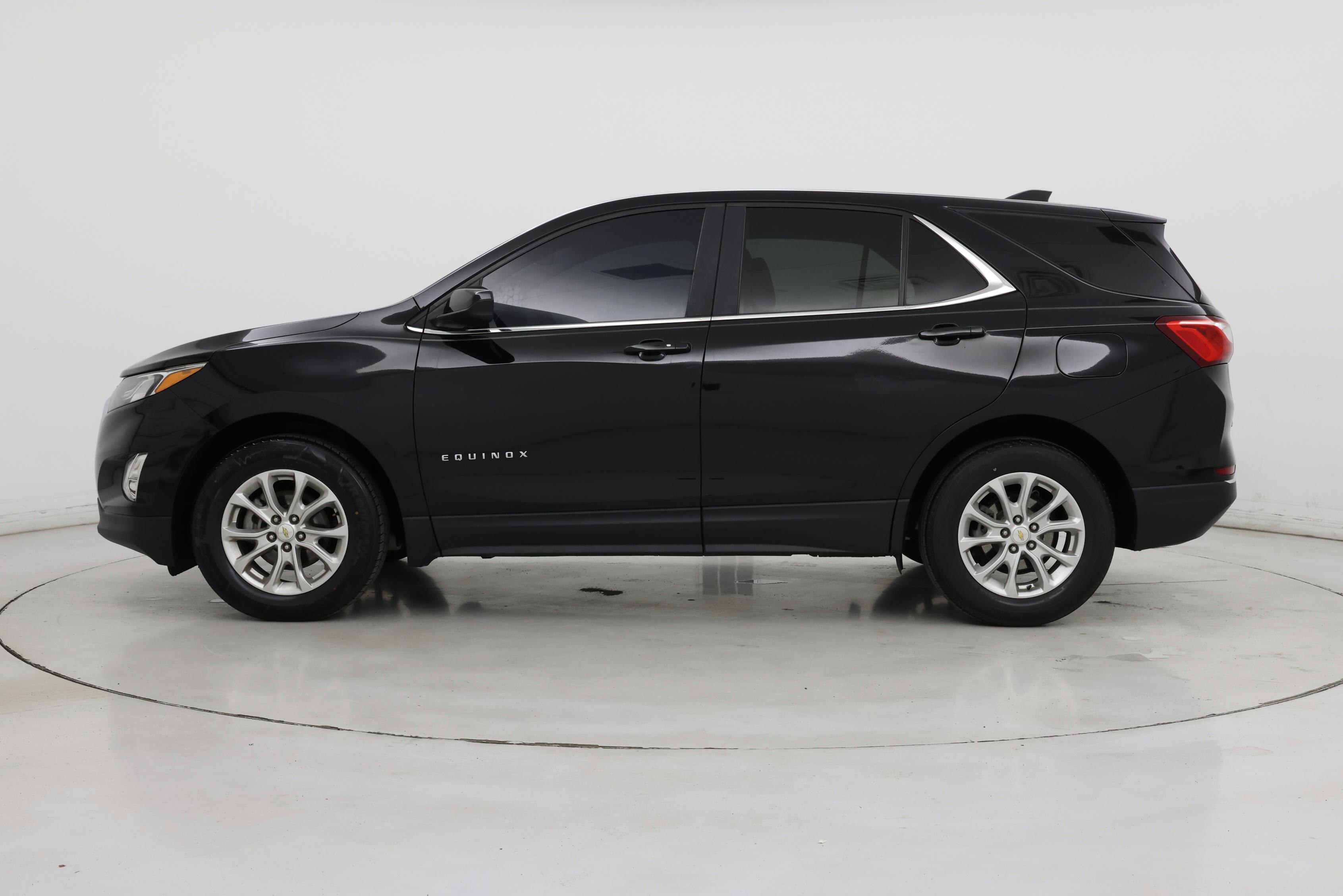 Thumbnail: 2021 Chevrolet Equinox - 3