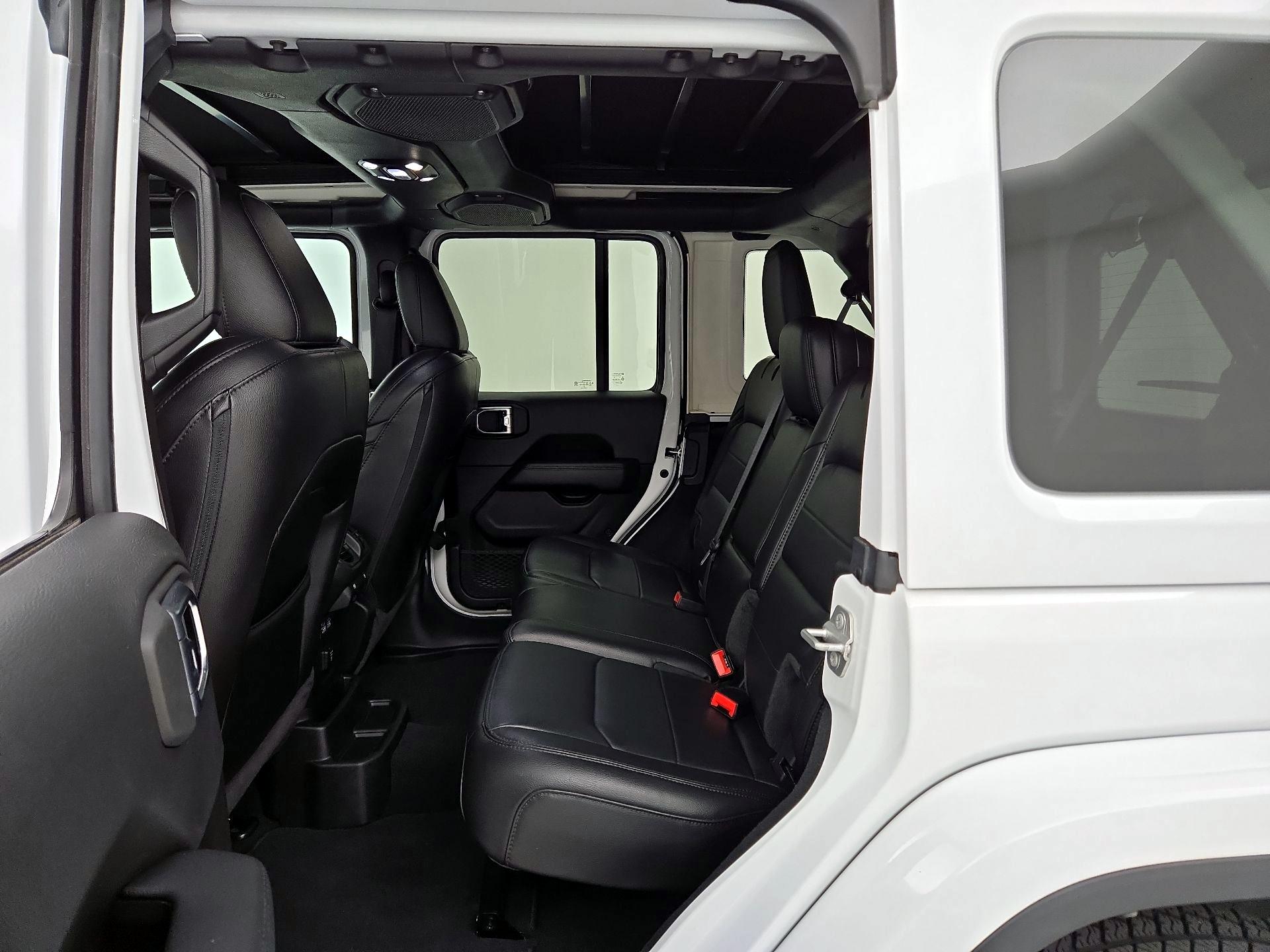 Thumbnail: 2023 Jeep Wrangler - 20