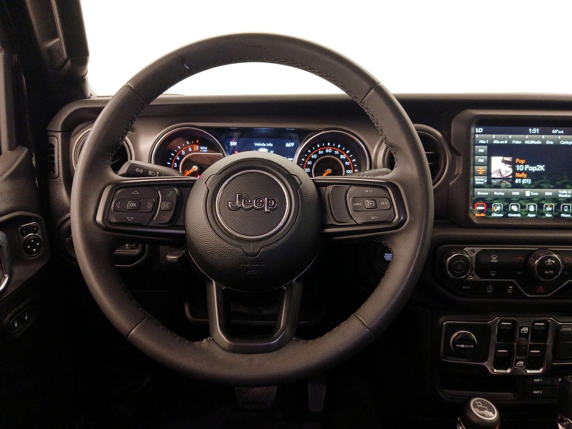 Thumbnail: 2023 Jeep Gladiator - 10