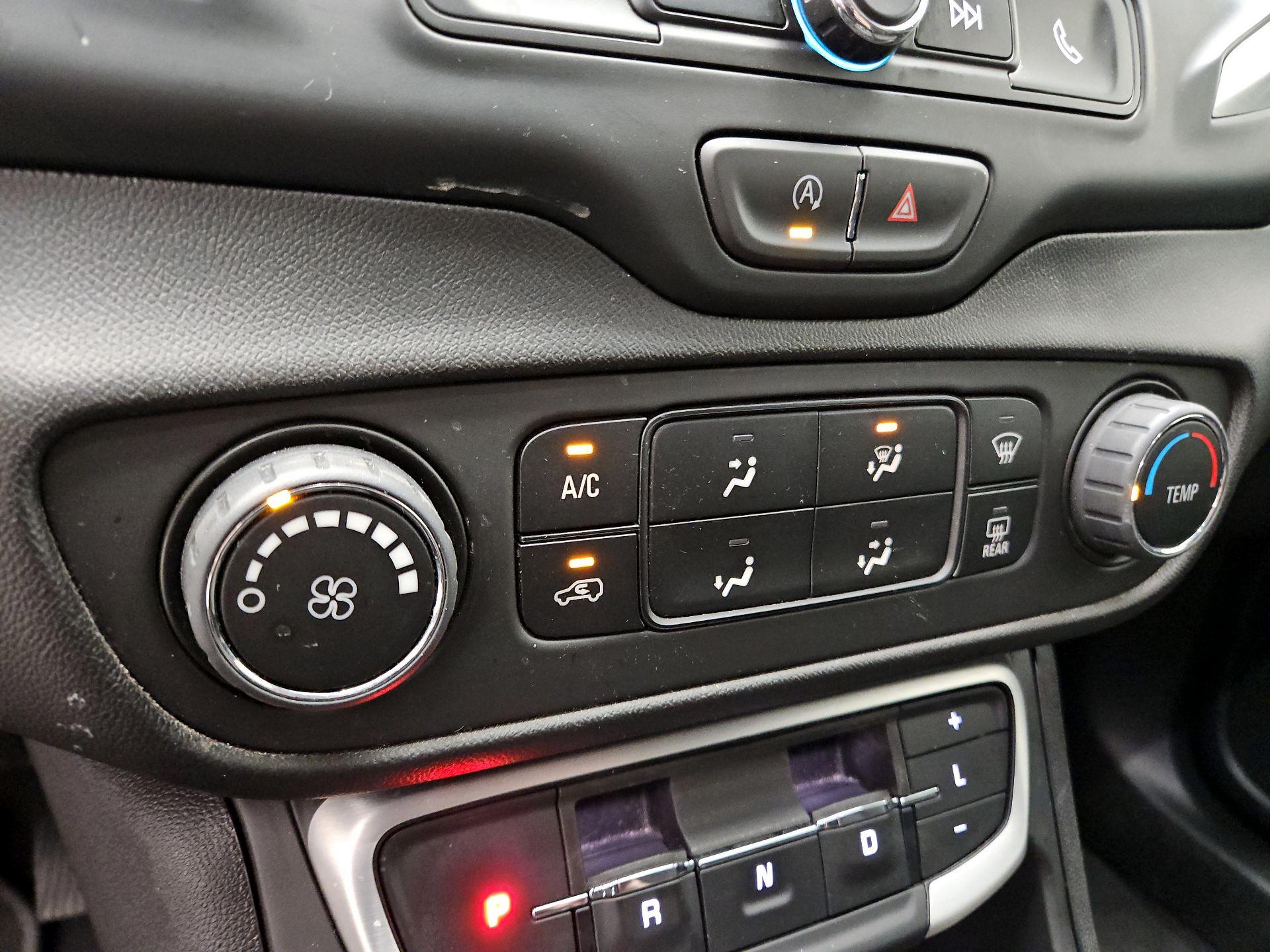 Thumbnail: 2024 GMC Terrain - 16