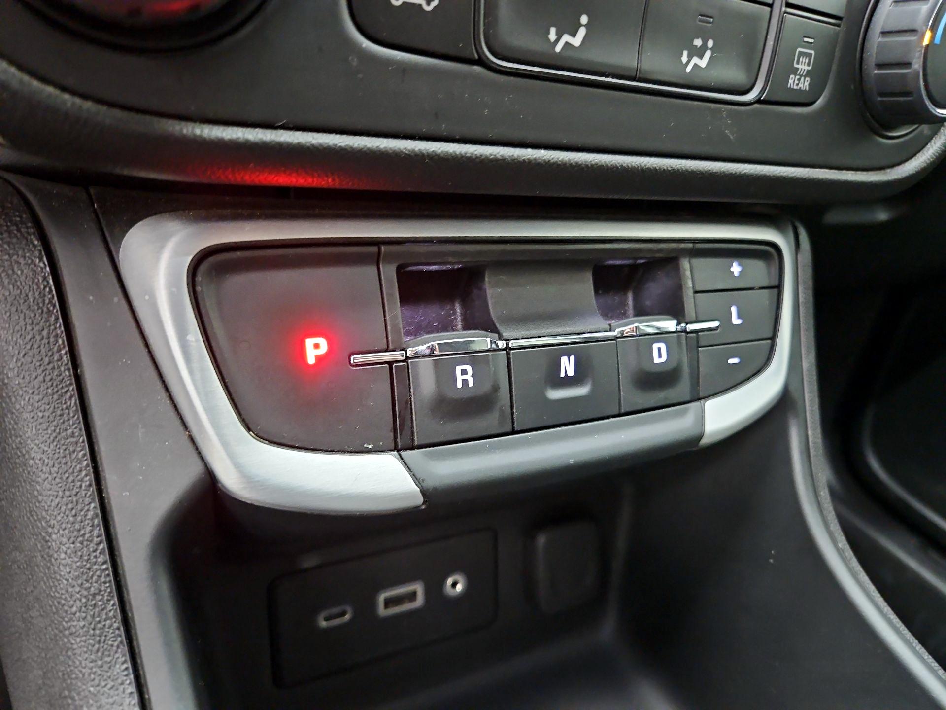 Thumbnail: 2024 GMC Terrain - 17