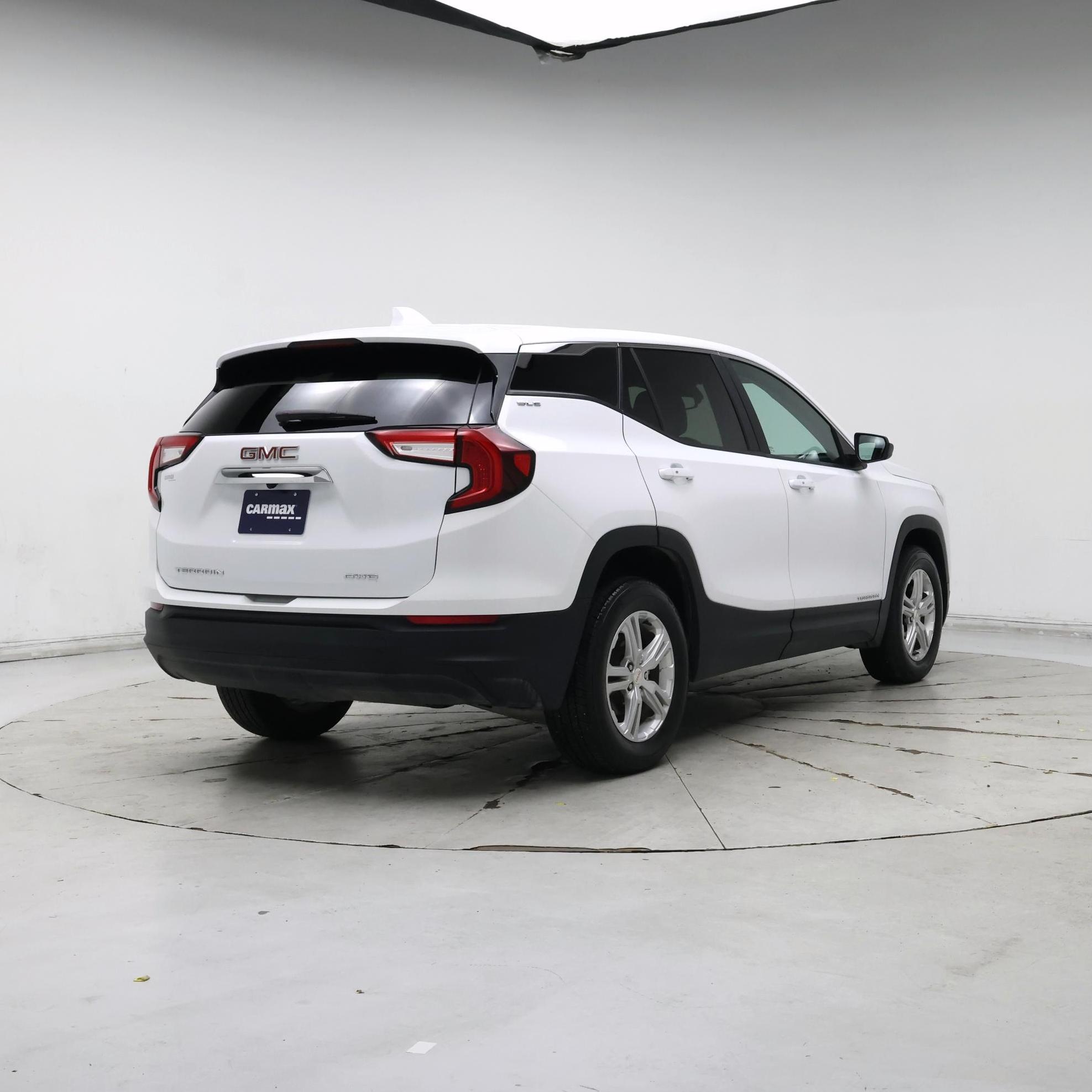 Thumbnail: 2024 GMC Terrain - 8