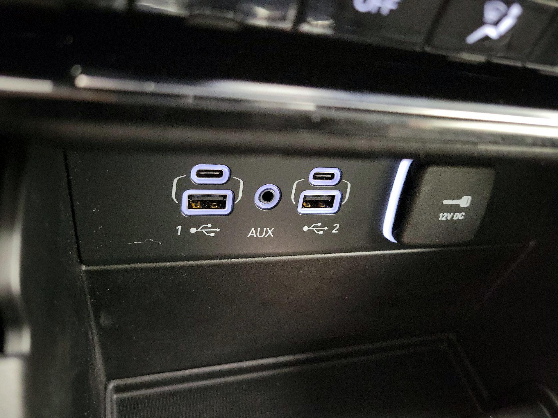 Thumbnail: 2023 Jeep Grand Cherokee - 17