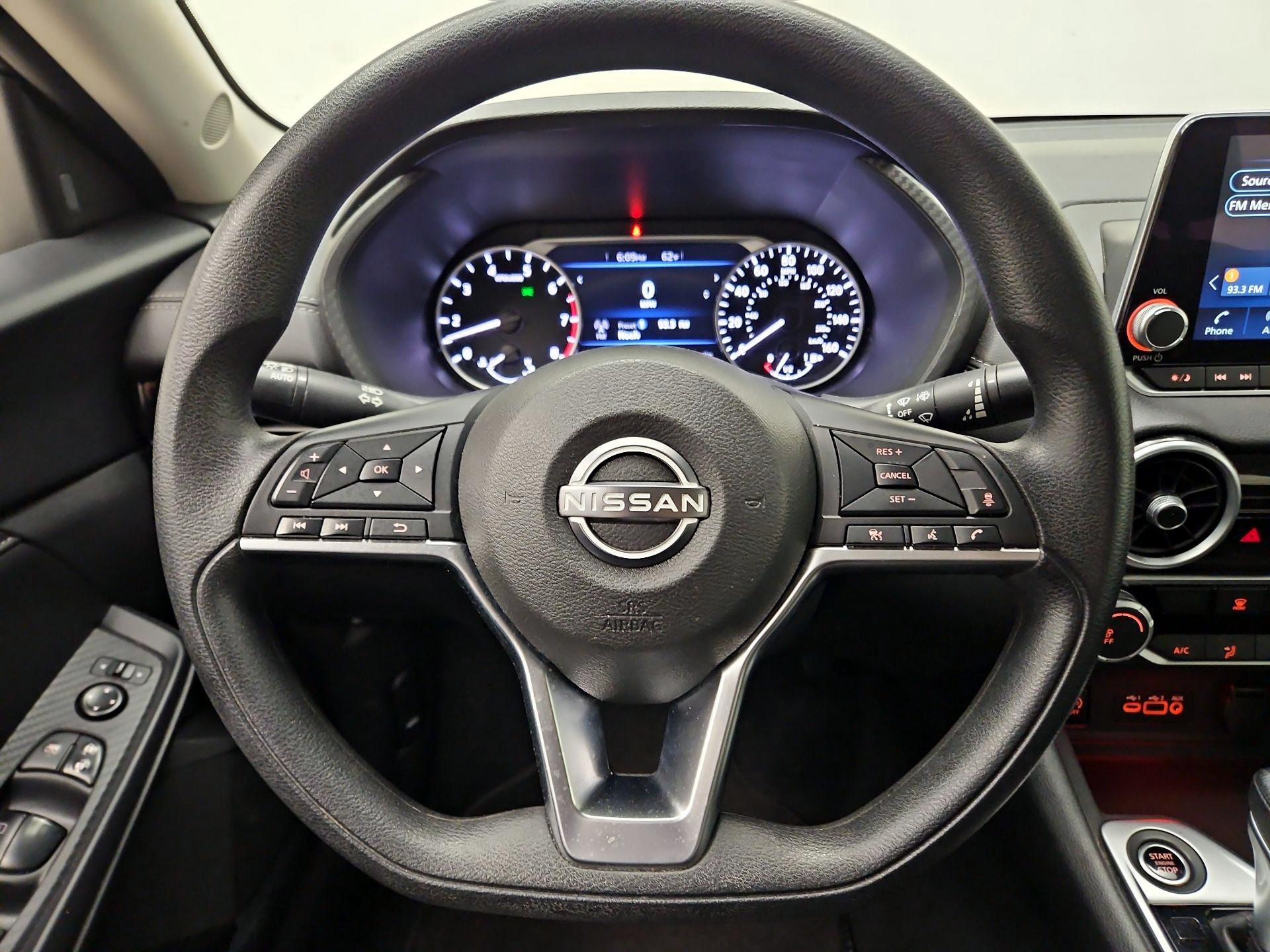 Thumbnail: 2024 Nissan Sentra - 10