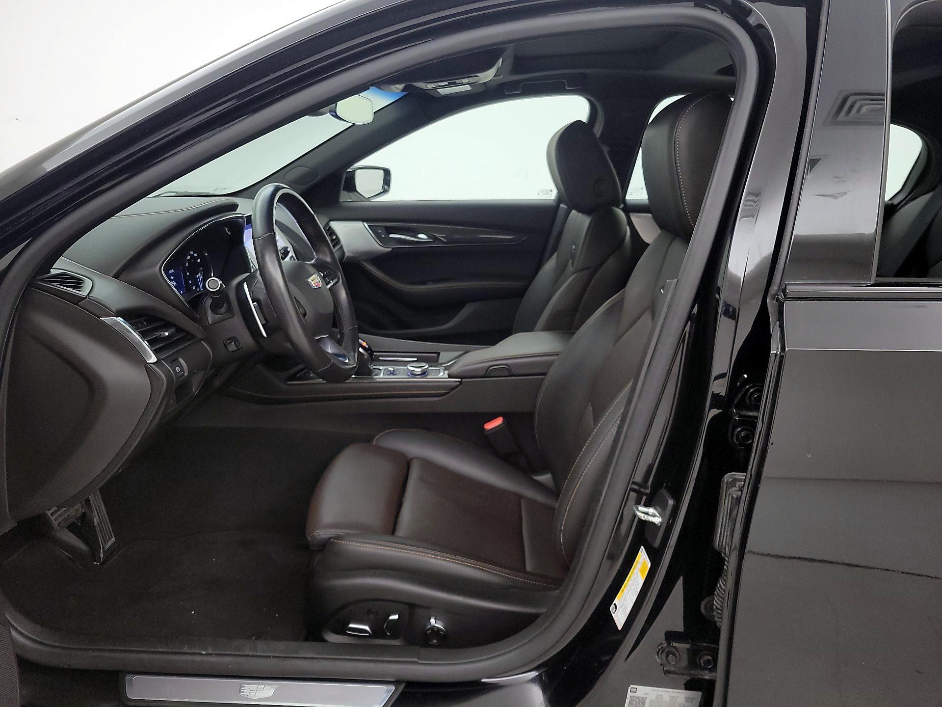 Thumbnail: 2023 Cadillac CT5 - 11