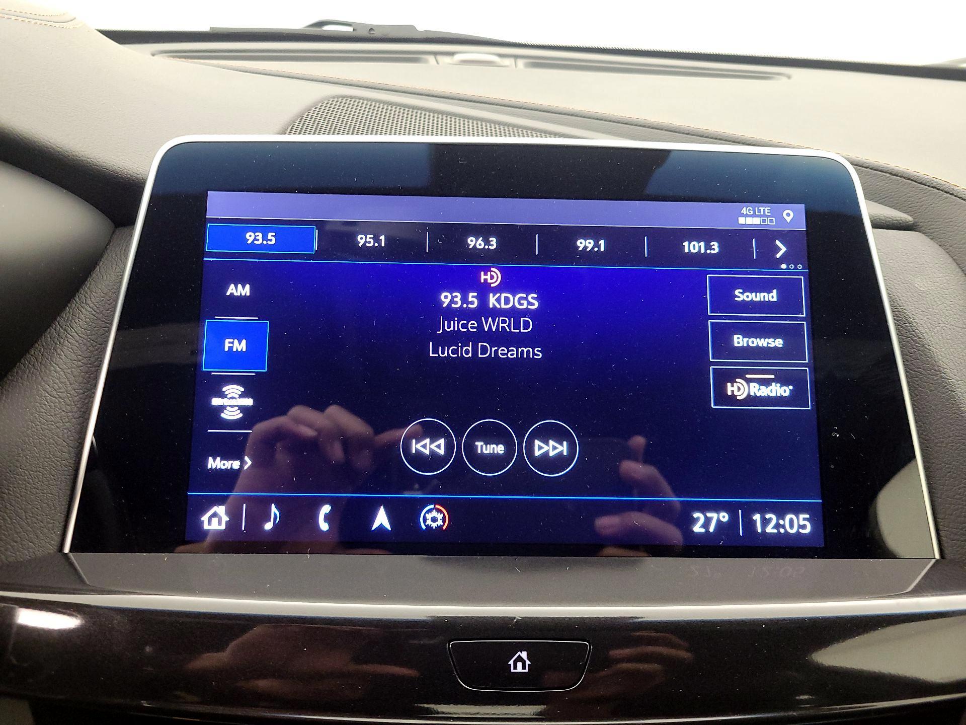 Thumbnail: 2023 Cadillac CT5 - 16