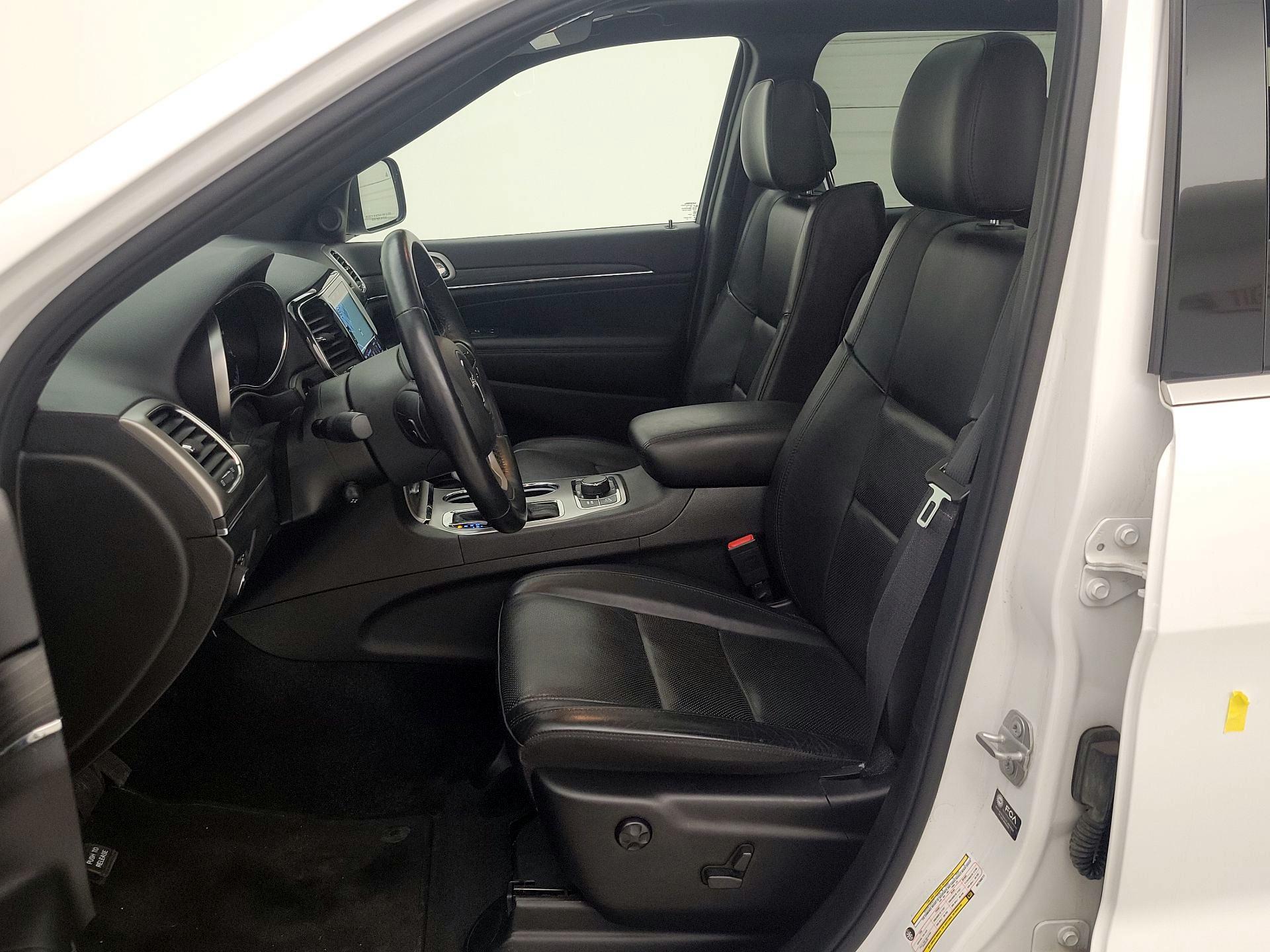 Thumbnail: 2021 Jeep Grand Cherokee - 11