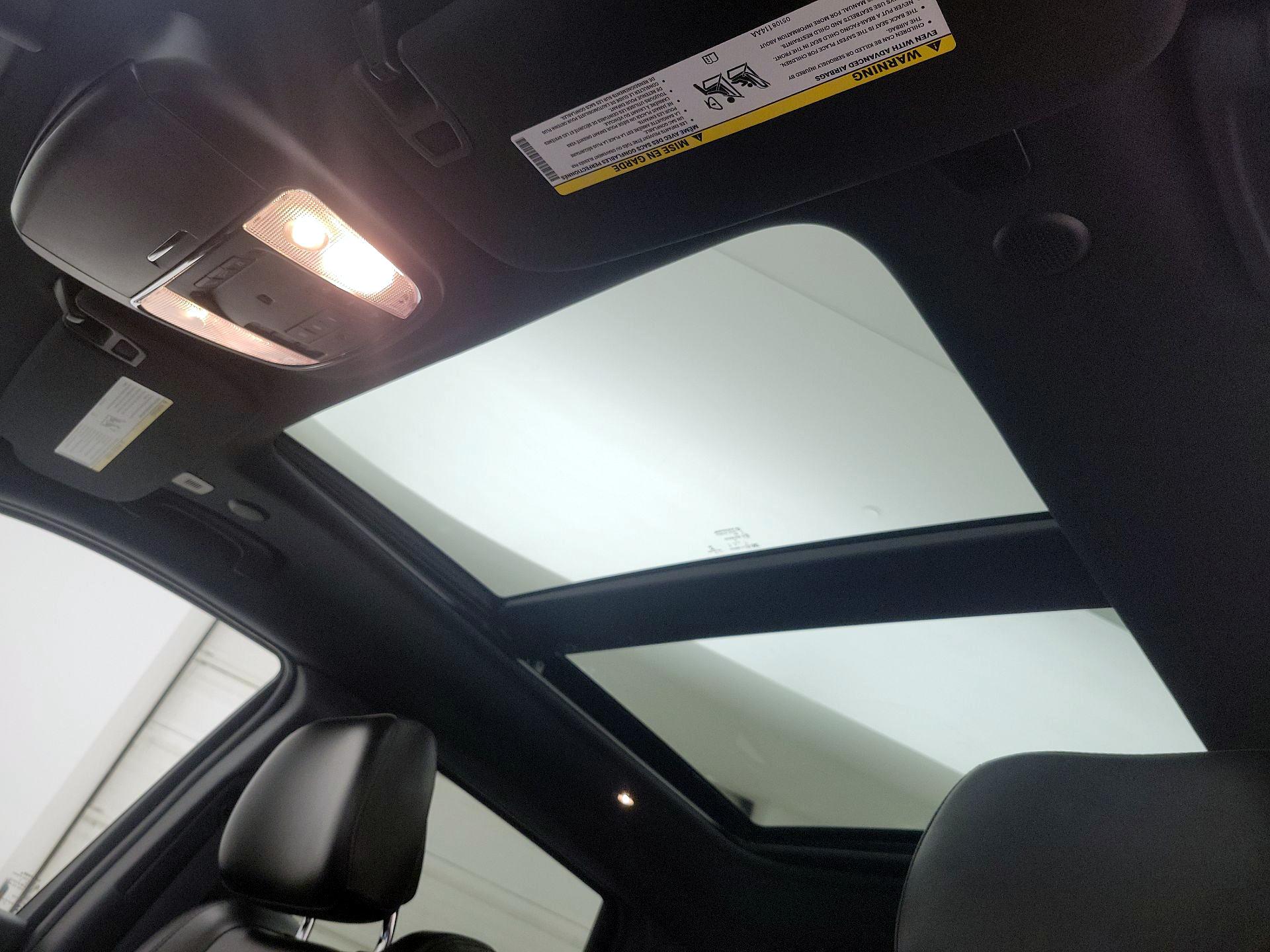 Thumbnail: 2021 Jeep Grand Cherokee - 20