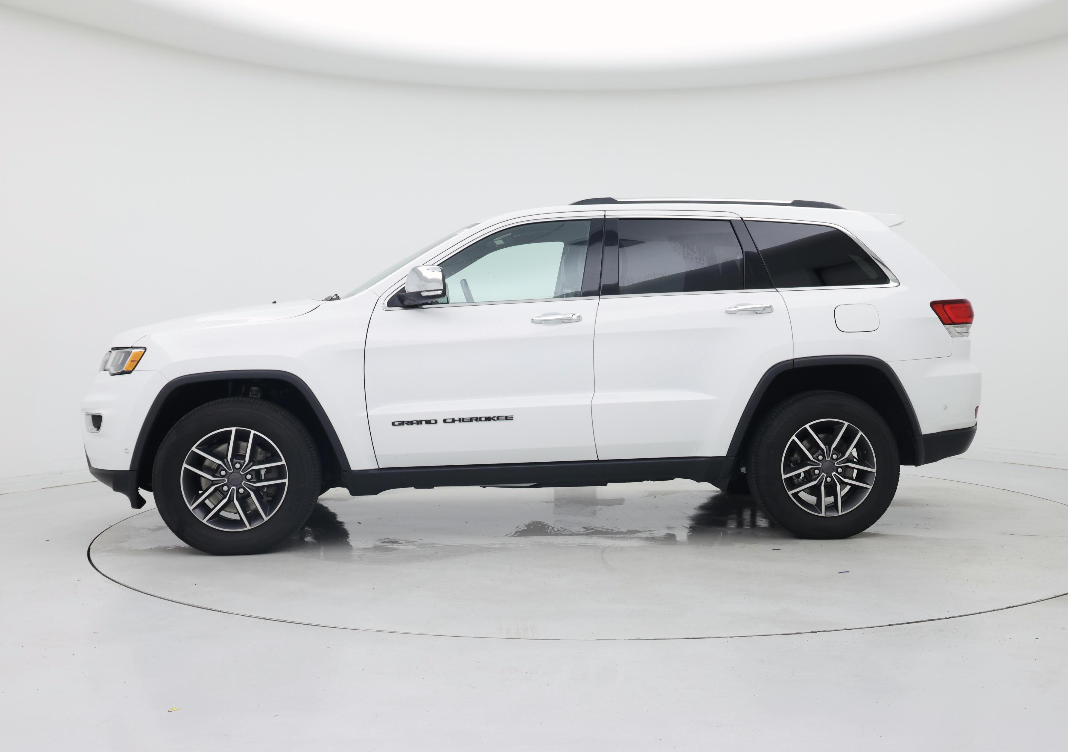 Thumbnail: 2021 Jeep Grand Cherokee - 3
