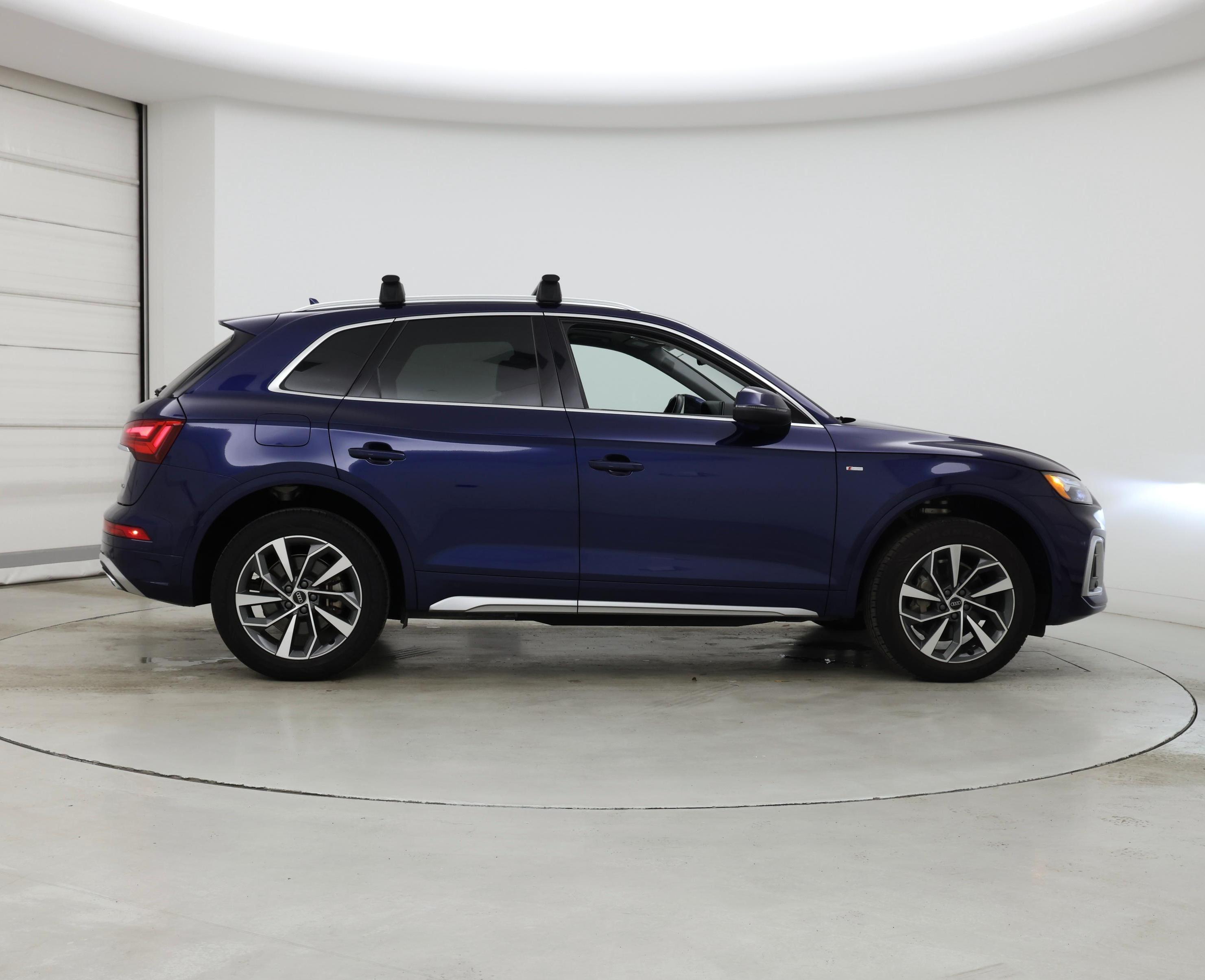 Thumbnail: 2024 Audi Q5 - 7
