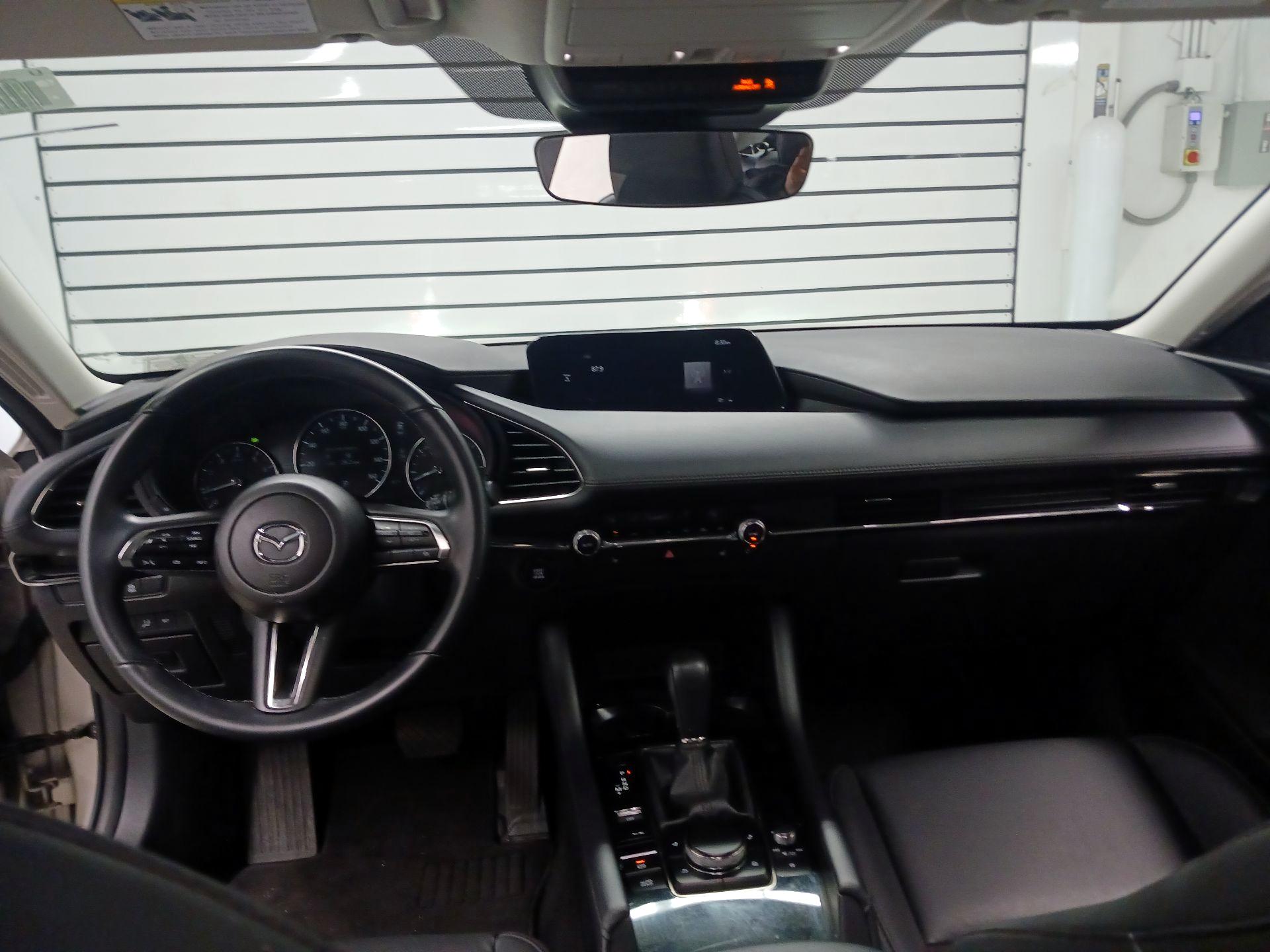 Thumbnail: 2025 Mazda Mazda3 - 9