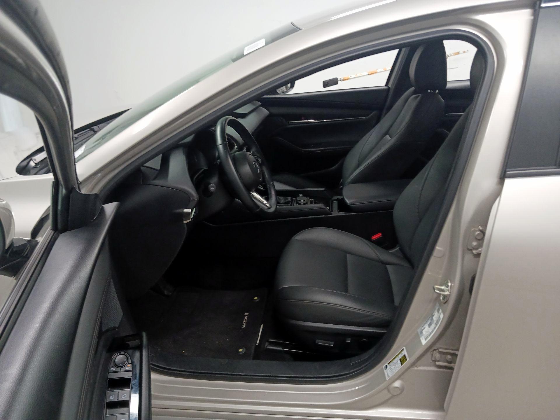 Thumbnail: 2025 Mazda Mazda3 - 11