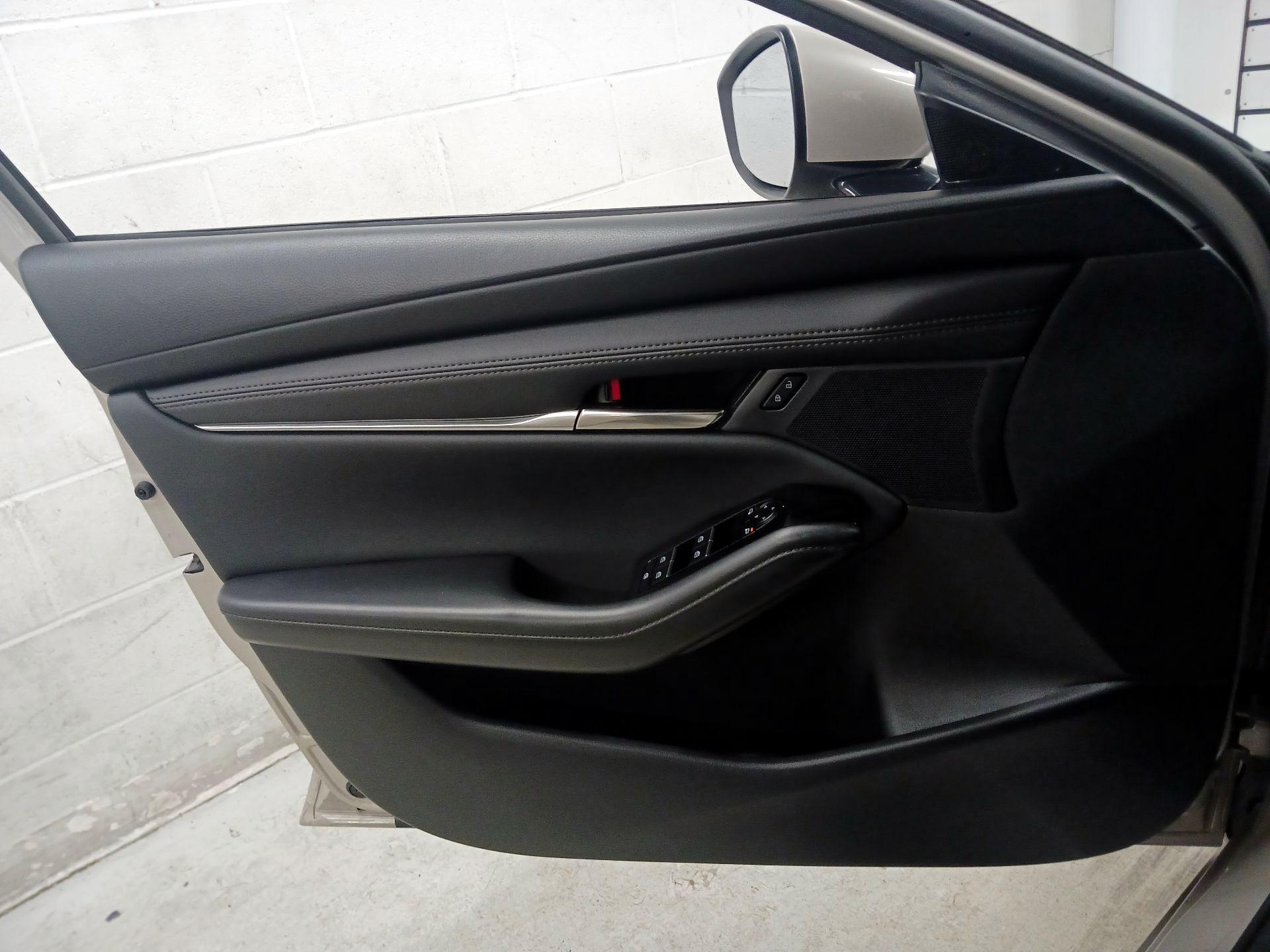 Thumbnail: 2025 Mazda Mazda3 - 12